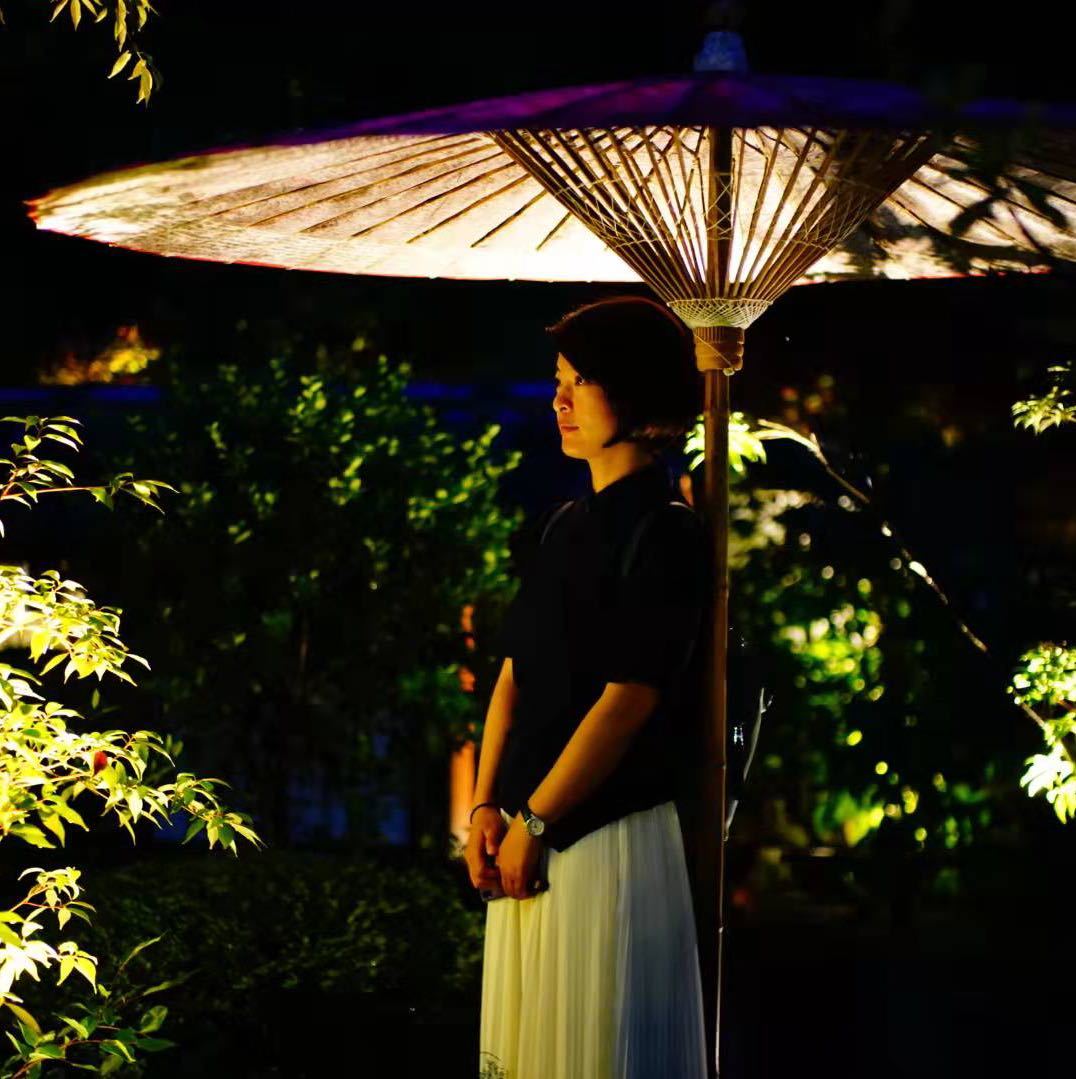 白发老太太
