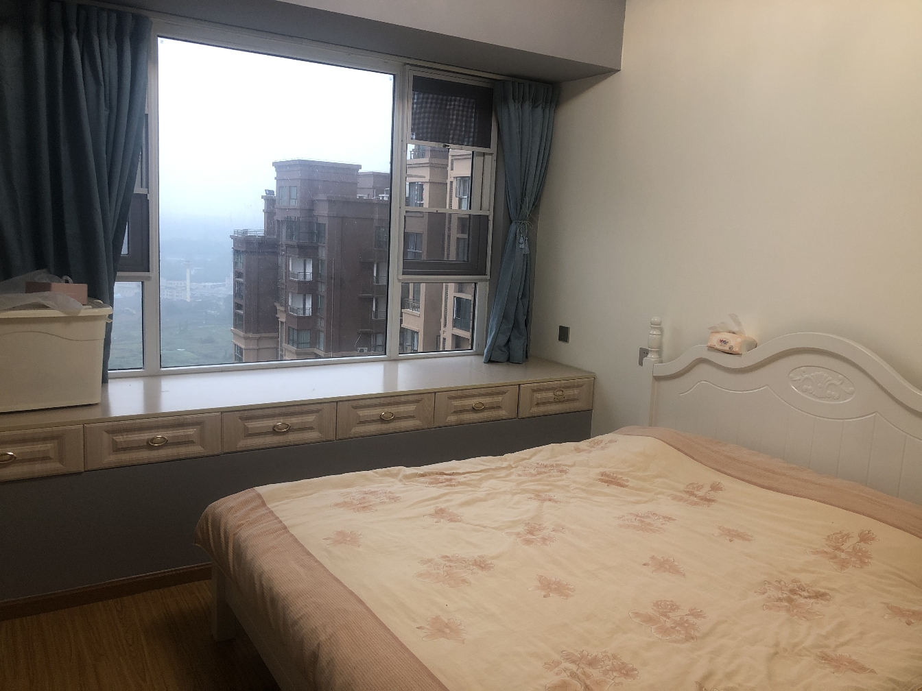 Chengdu-Wenjiang-Cozy Home,Clean&Comfy,No Gender Limit,Hustle & Bustle,“Friends”,Chilled