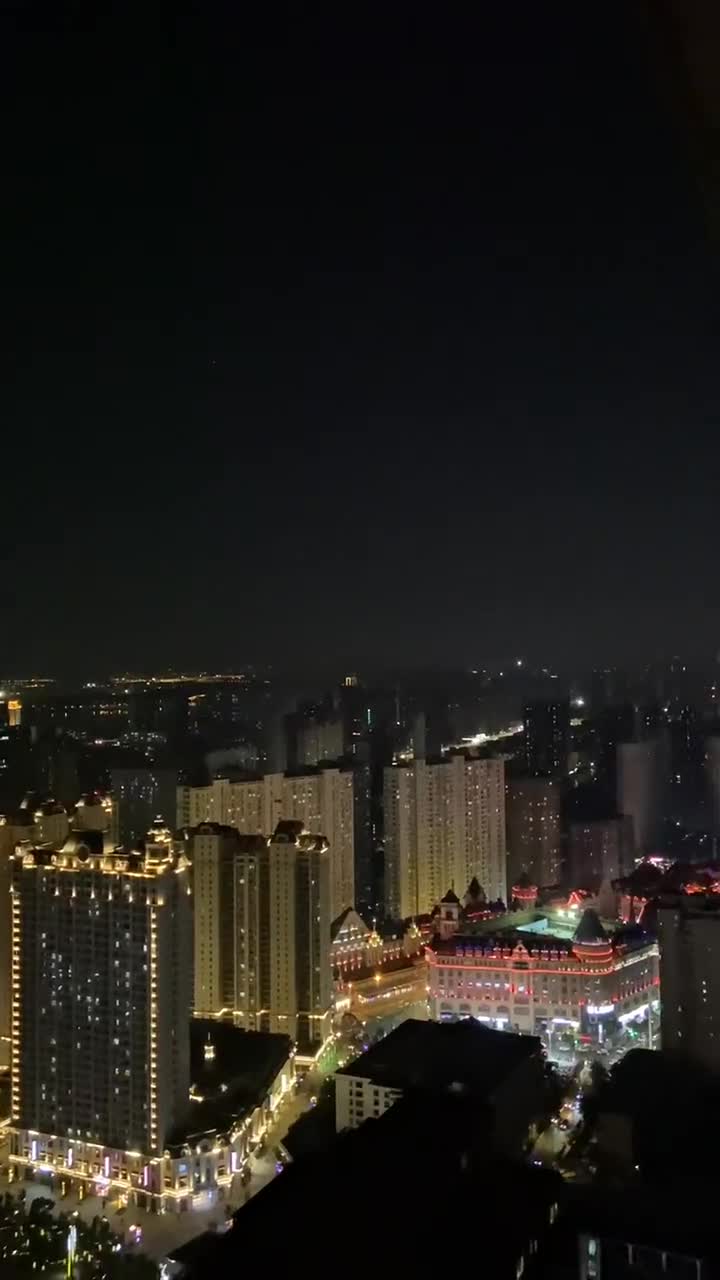武汉琨瑜府夜色