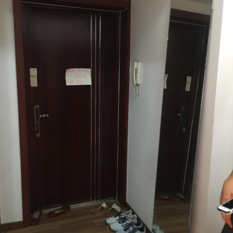 北京-朝阳-Taikooli,very safe,very clean,best deal in Sanlitu,Only for female,Sanlitun,two-room unit,Shared apartment