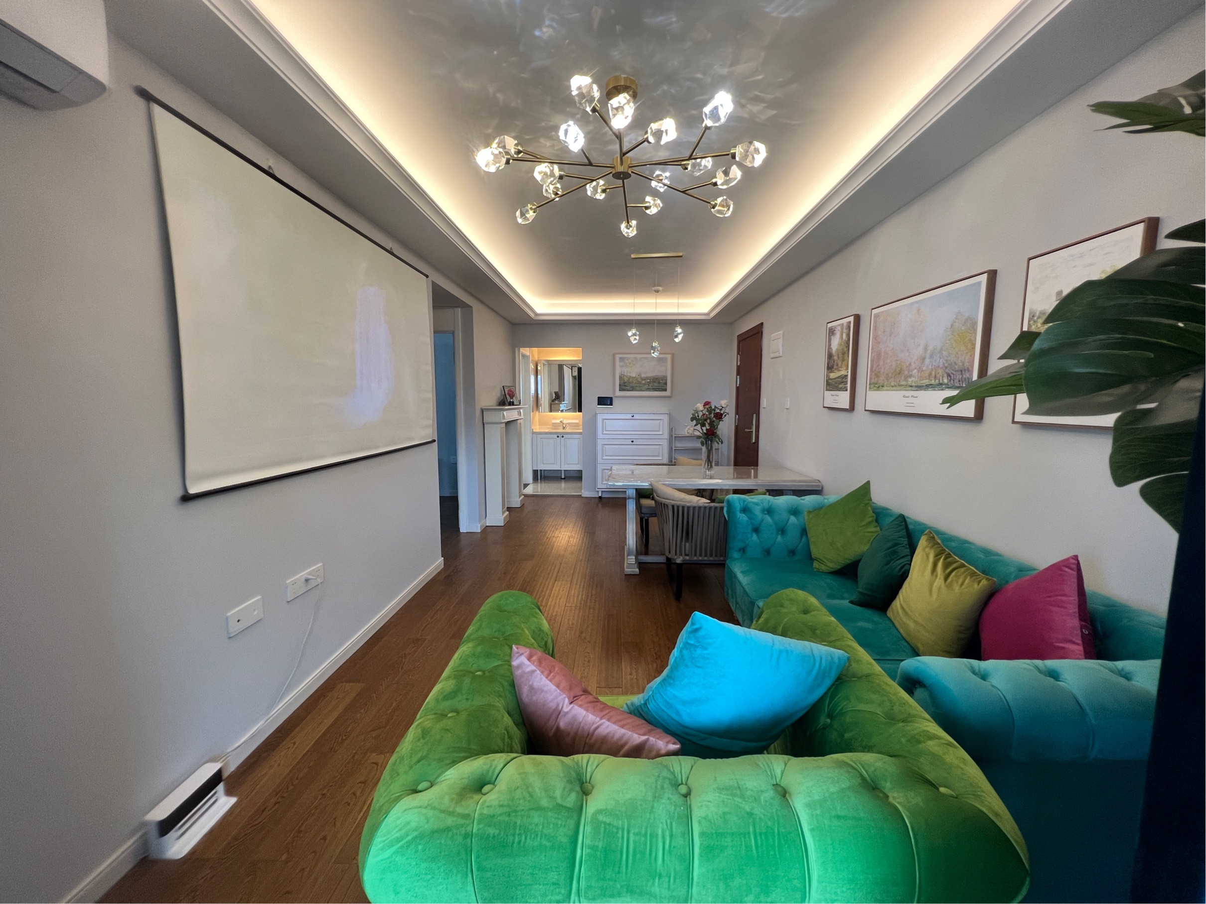 Wuhan-Jianghan-Cozy Home,Clean&Comfy,No Gender Limit,Hustle & Bustle,“Friends”