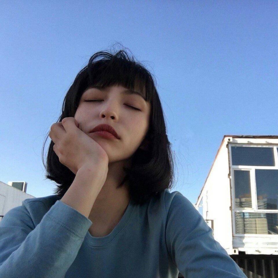 绾