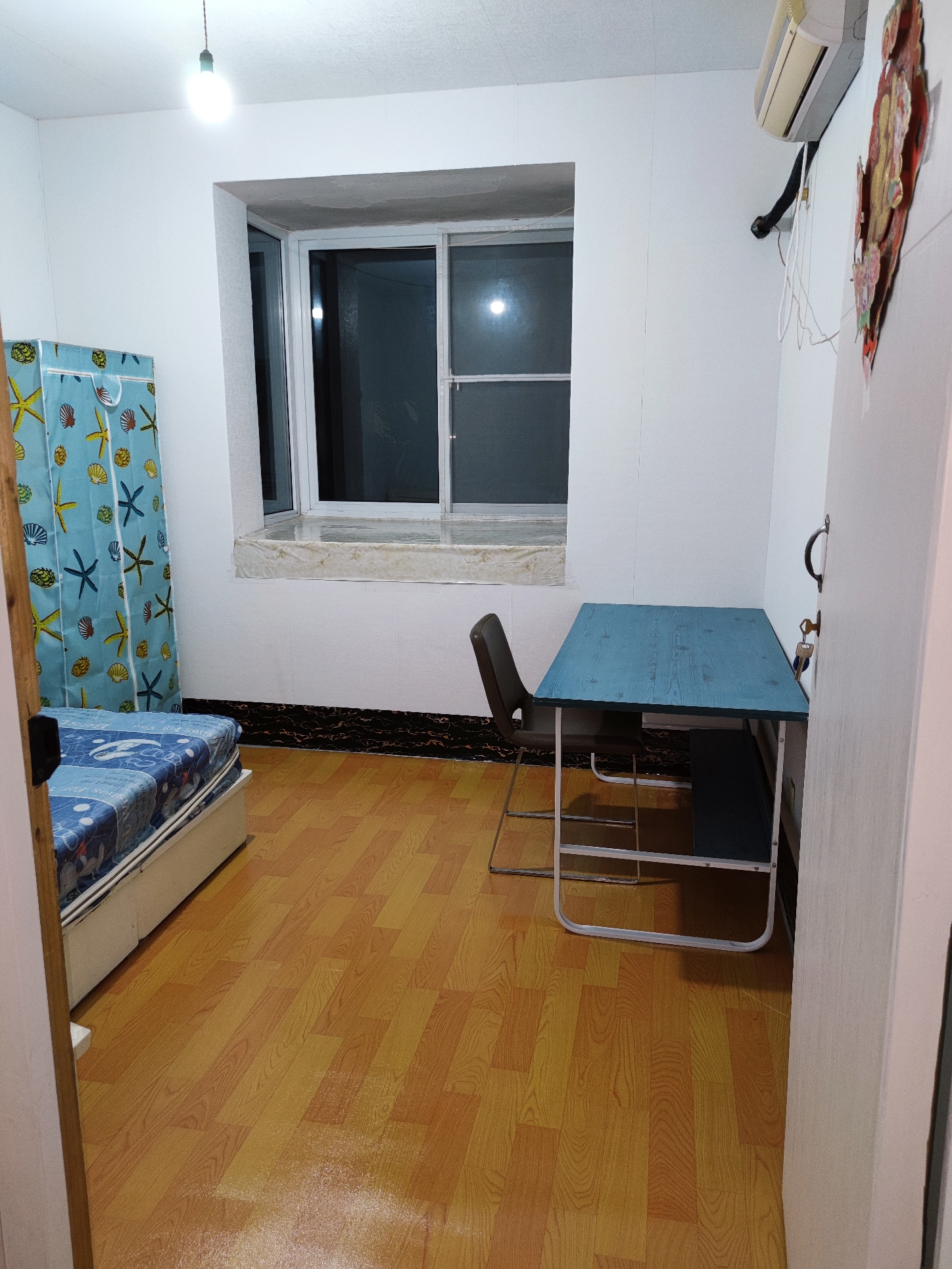 Shanghai-Minhang-Cozy Home,Clean&Comfy,No Gender Limit,Hustle & Bustle,“Friends”,Chilled,Pet Friendly