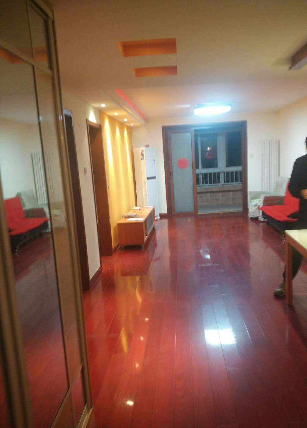 Changping 8号线回龙观东大街地铁站龙锦苑东五区