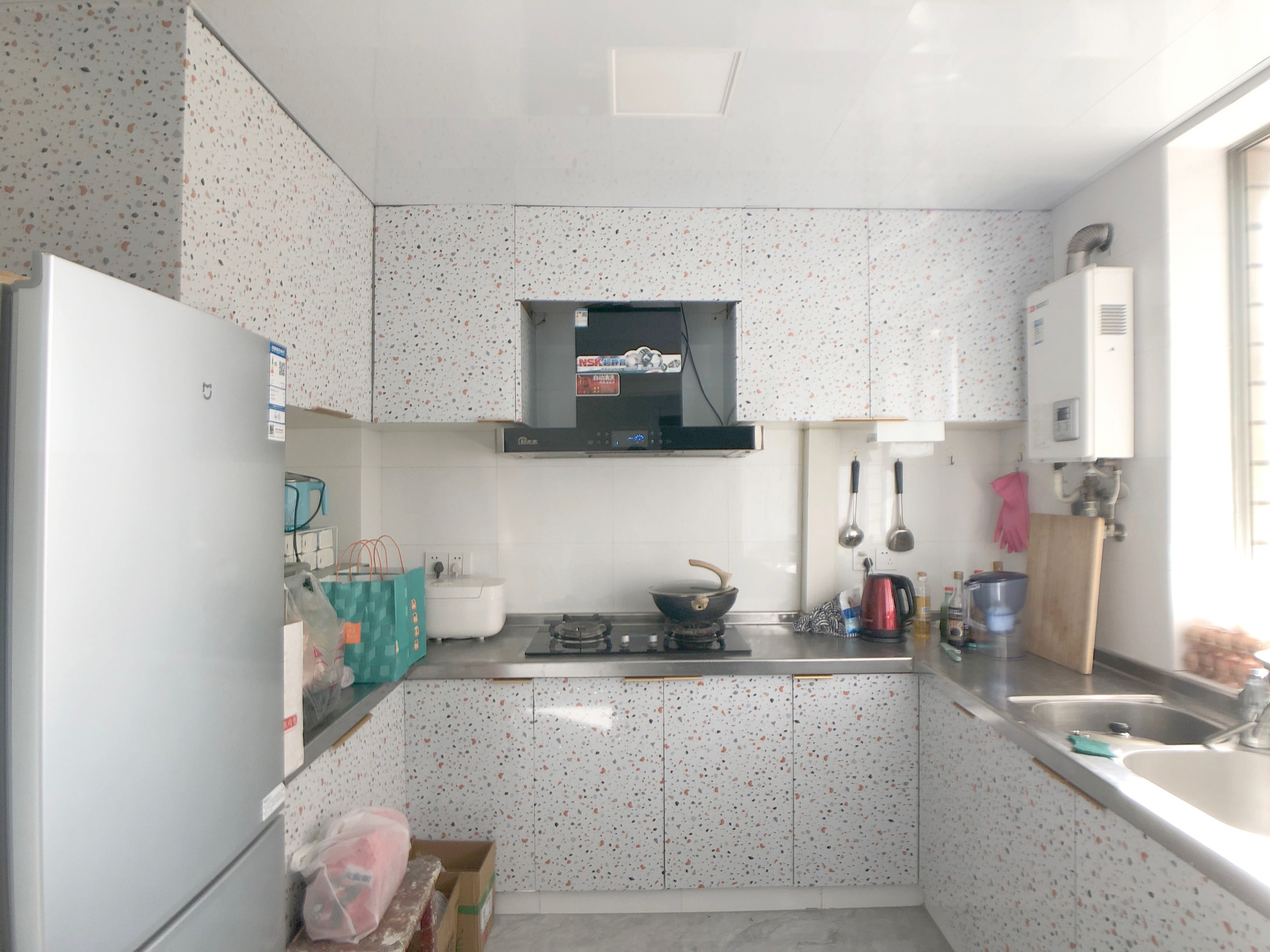 Shanghai-Changning-Cozy Home,Clean&Comfy,No Gender Limit,Hustle & Bustle,“Friends”,Chilled,LGBTQ Friendly,Pet Friendly