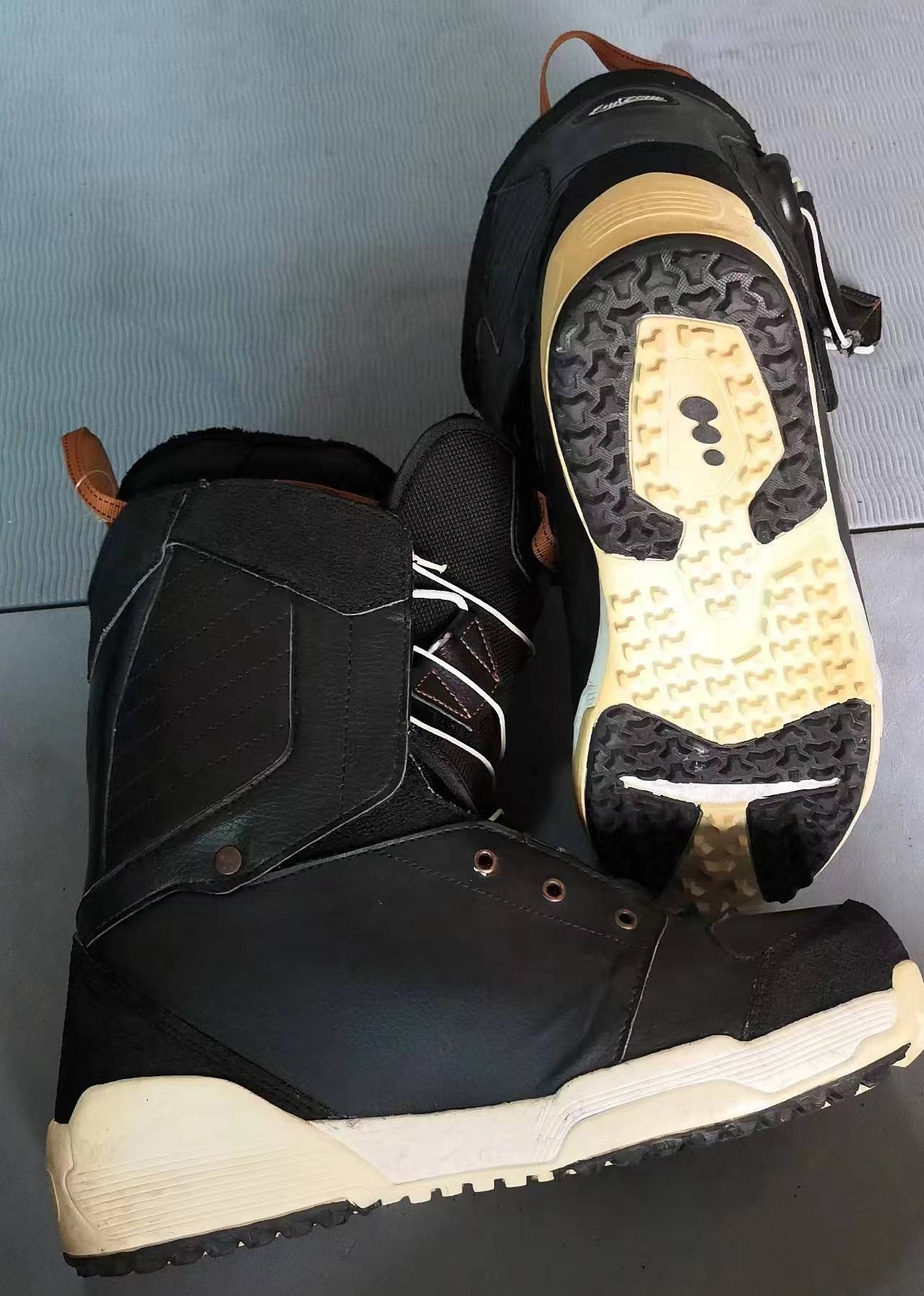 Decathlon wedze showboard shoe_2