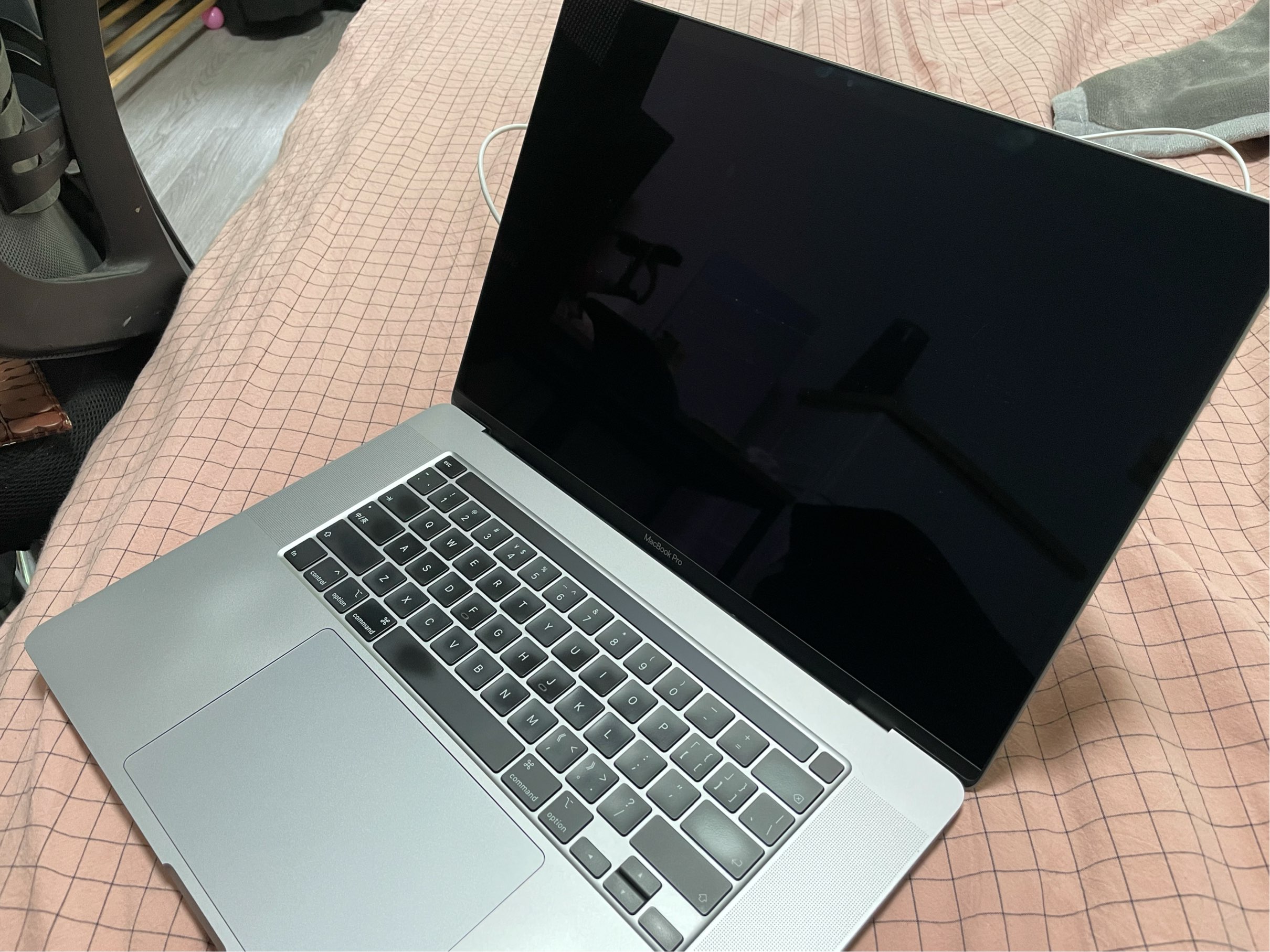 【Macbook  pro 16 】几乎全新