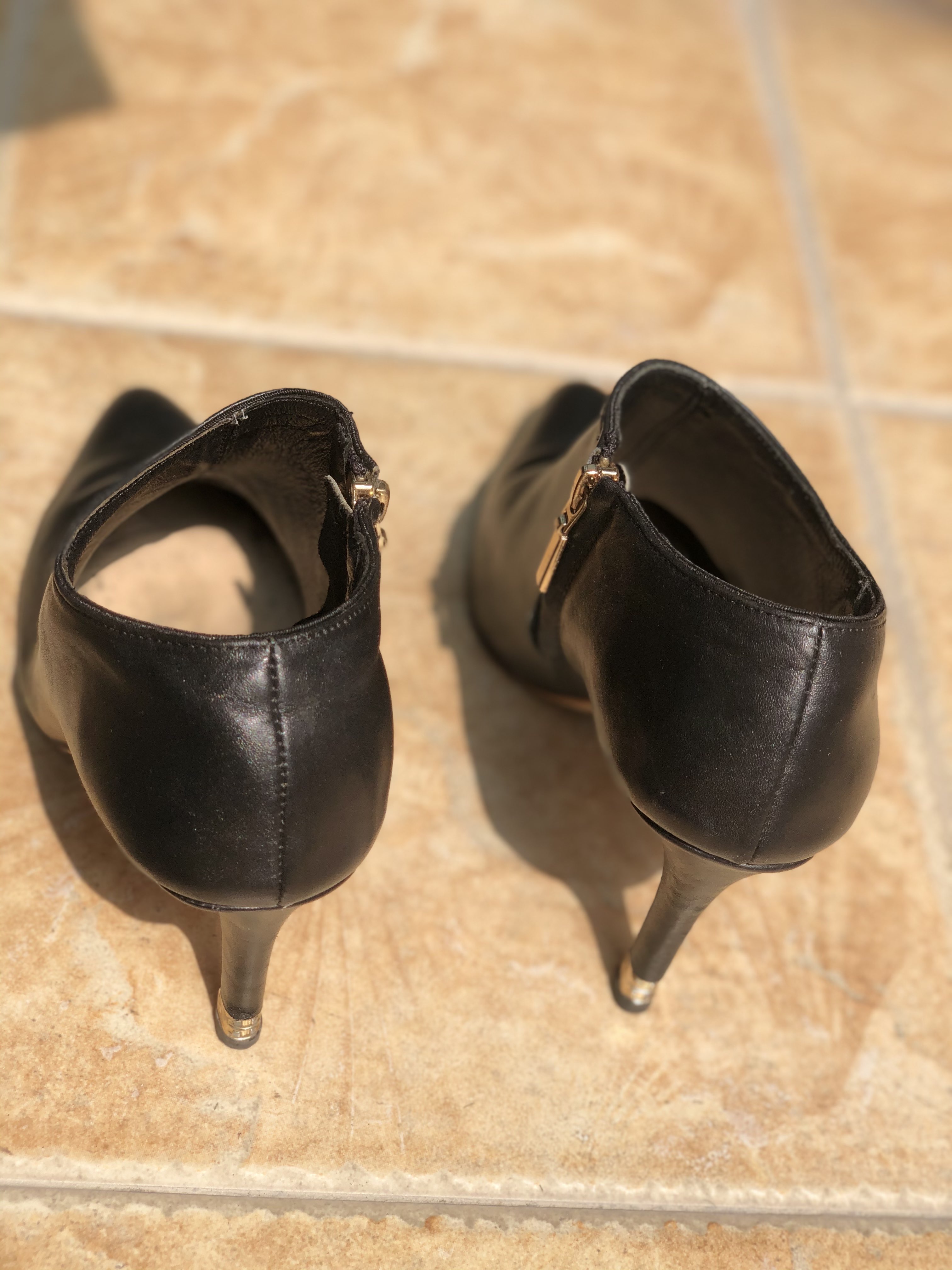 Tory Burch浅口高跟女鞋_2