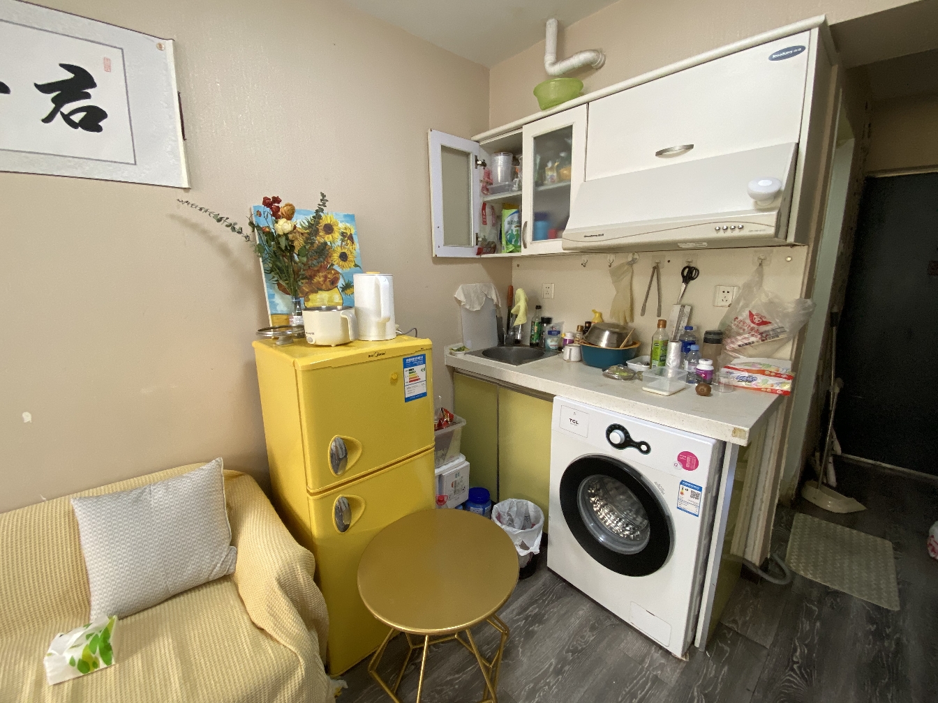 Beijing-Dongcheng-👯‍♀️,master bedroom,Long & Short Term,Short Term,Seeking Flatmate,Sublet,Replacement,Shared Apartment,LGBTQ Friendly,Pet Friendly