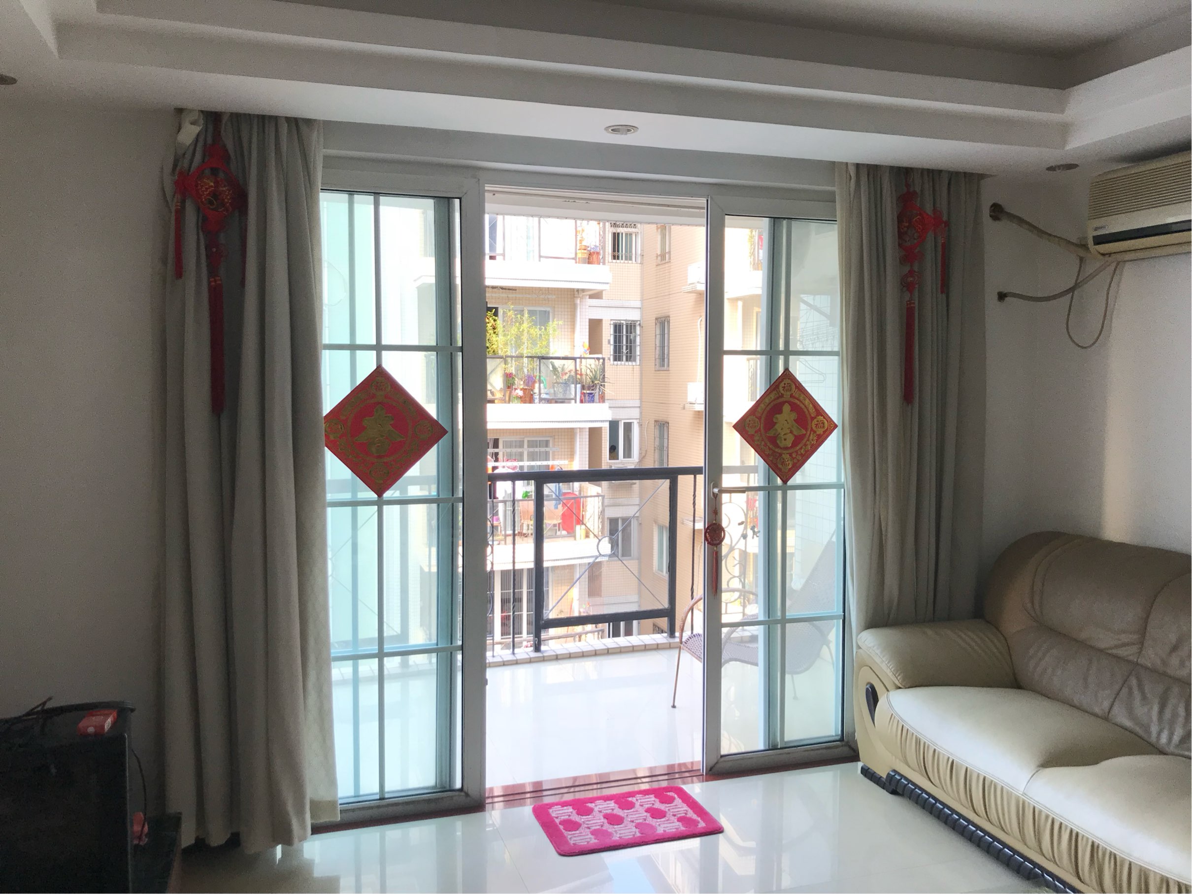 Guangzhou-Tianhe-Cozy Home,Clean&Comfy,No Gender Limit,Hustle & Bustle,“Friends”,Chilled,LGBTQ Friendly