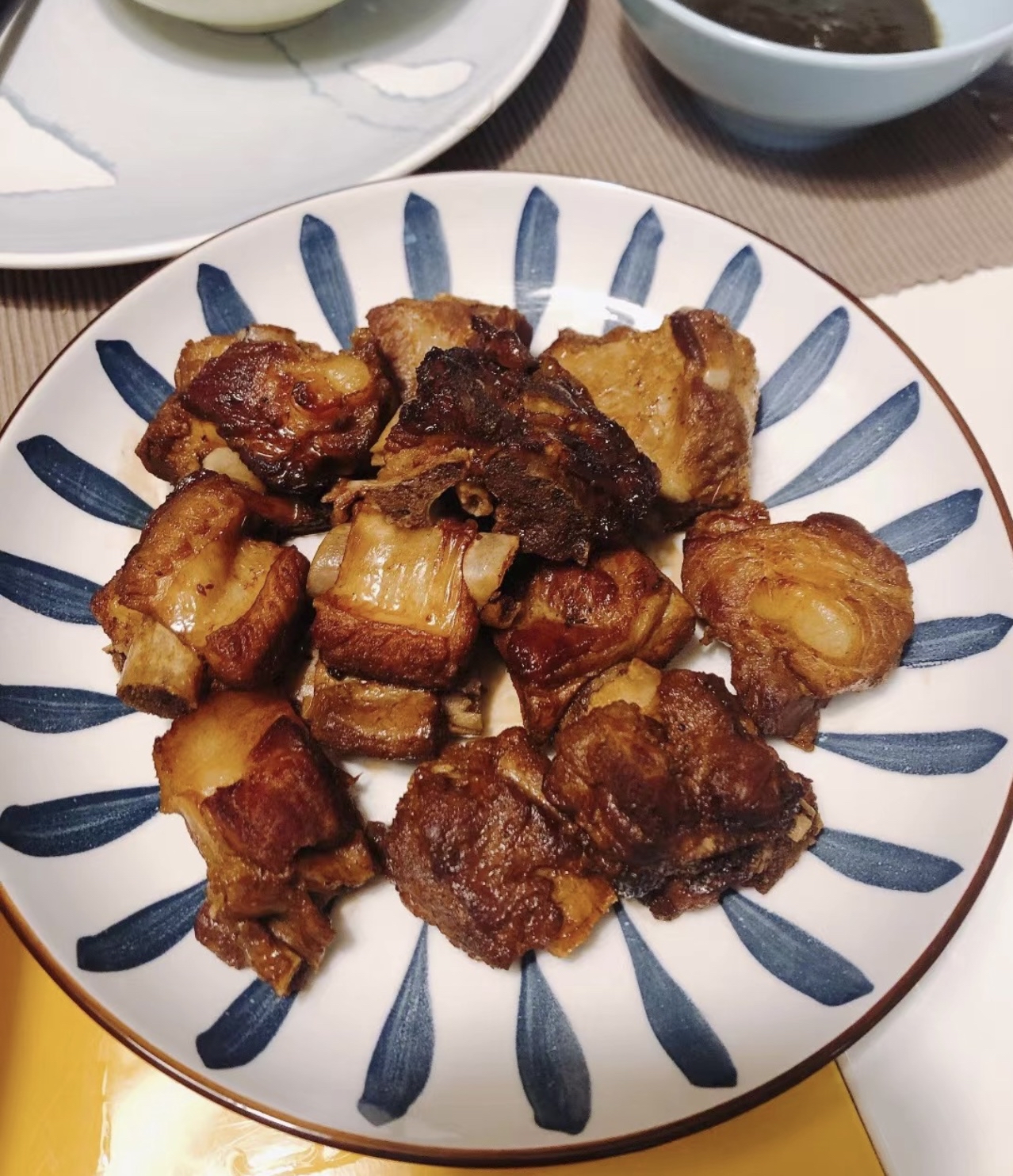 美女的琴弹的优雅，小李同学的菜也是绝了🫕_2