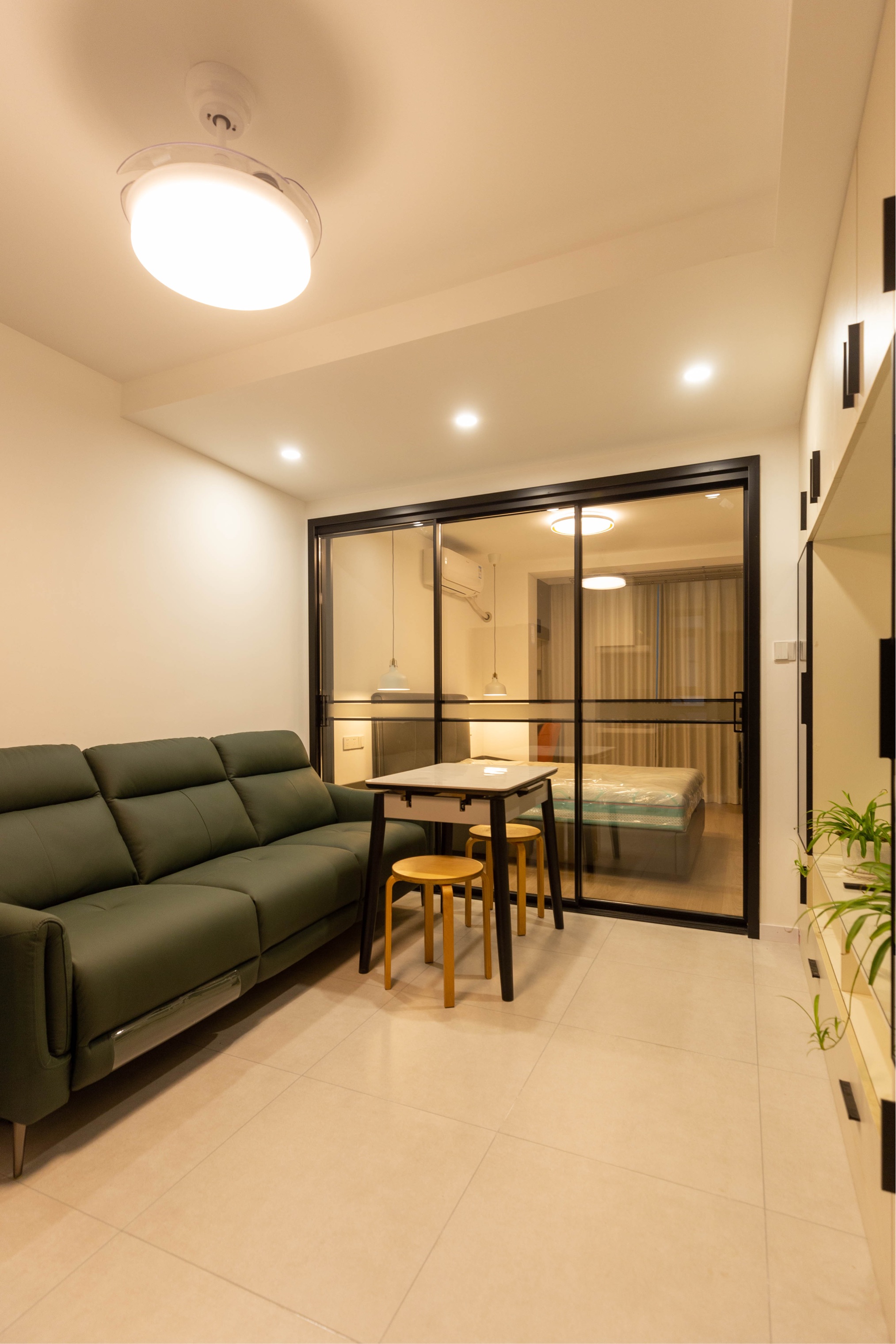 Shanghai-Changning-Cozy Home,Clean&Comfy,No Gender Limit,Hustle & Bustle,“Friends”,Chilled,LGBTQ Friendly,Pet Friendly
