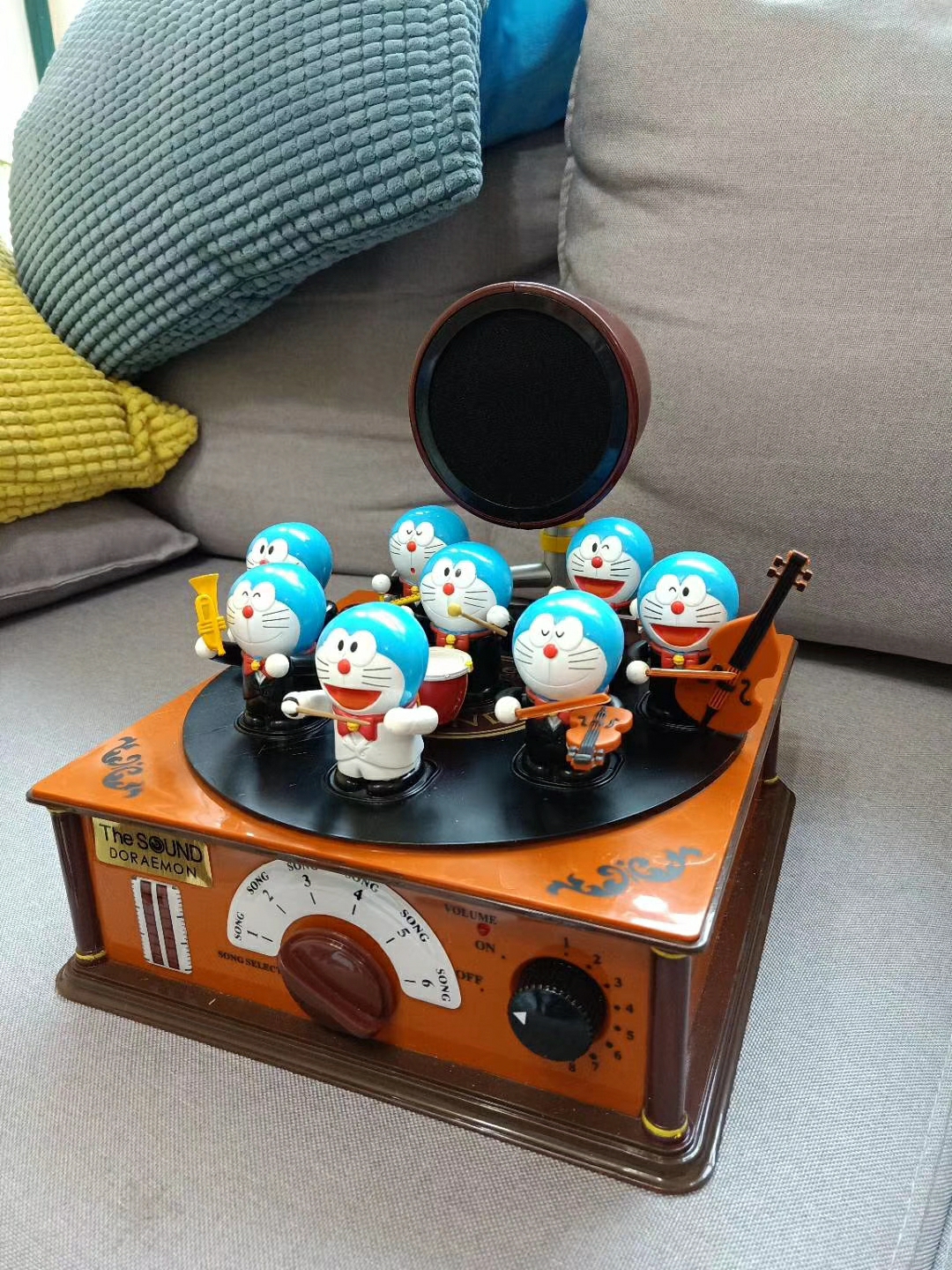 对蓝胖子没抵抗力 文艺范 萌宠 