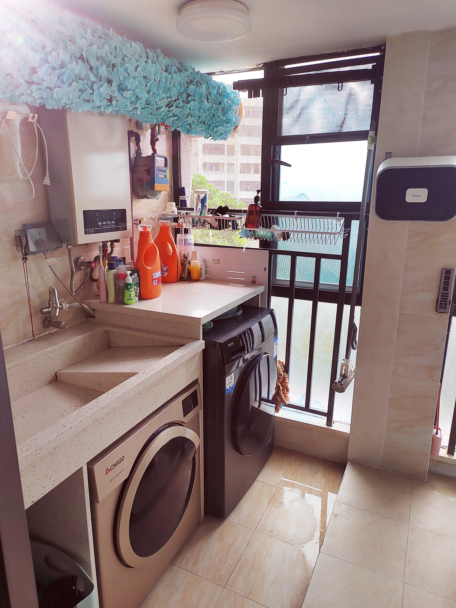 Dongguan-Guancheng-Cozy Home,Clean&Comfy,No Gender Limit,Hustle & Bustle