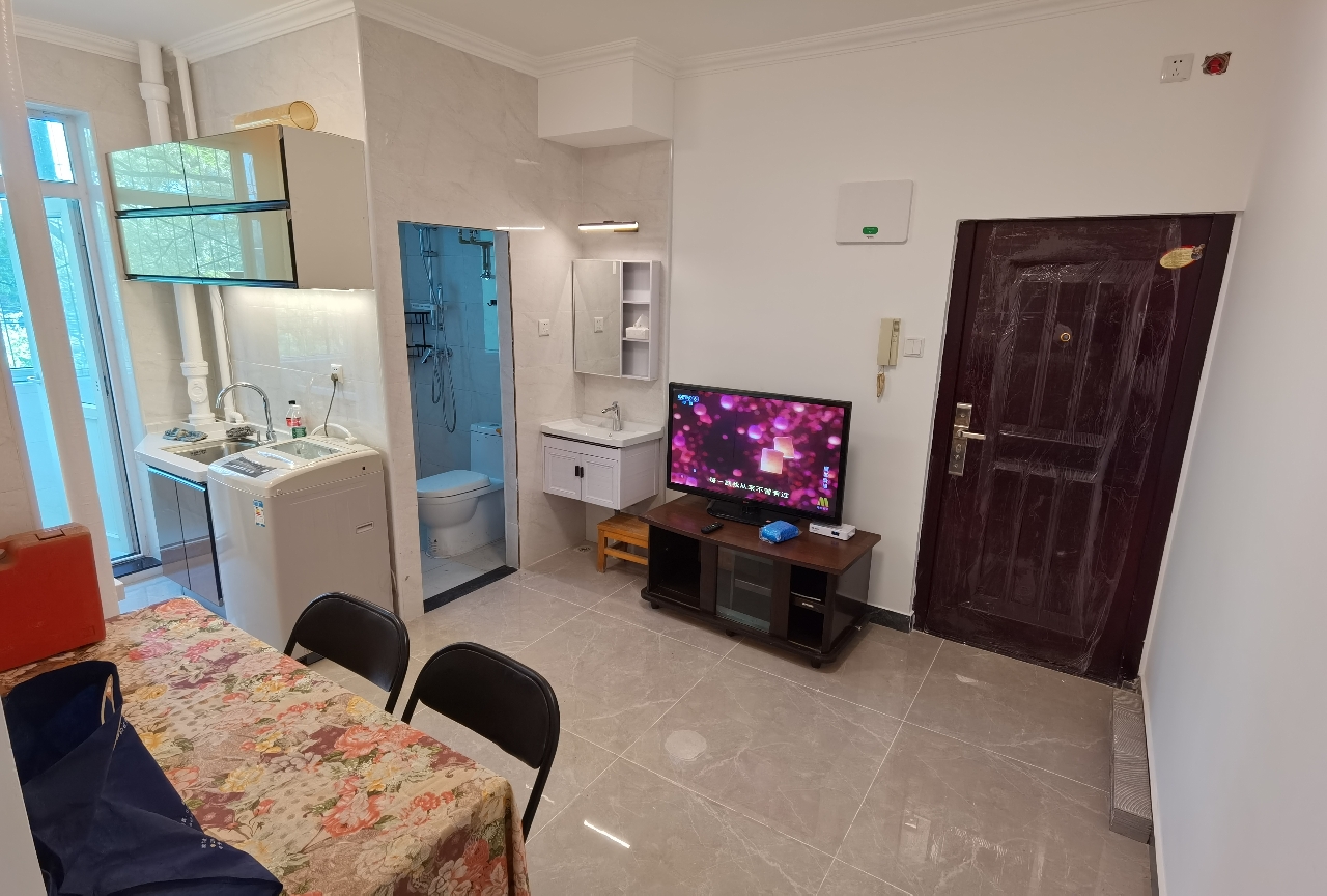 BeijingChaoyang北京朝阳区安华桥地铁口两居室2 roomsReplacementSingle Apartment