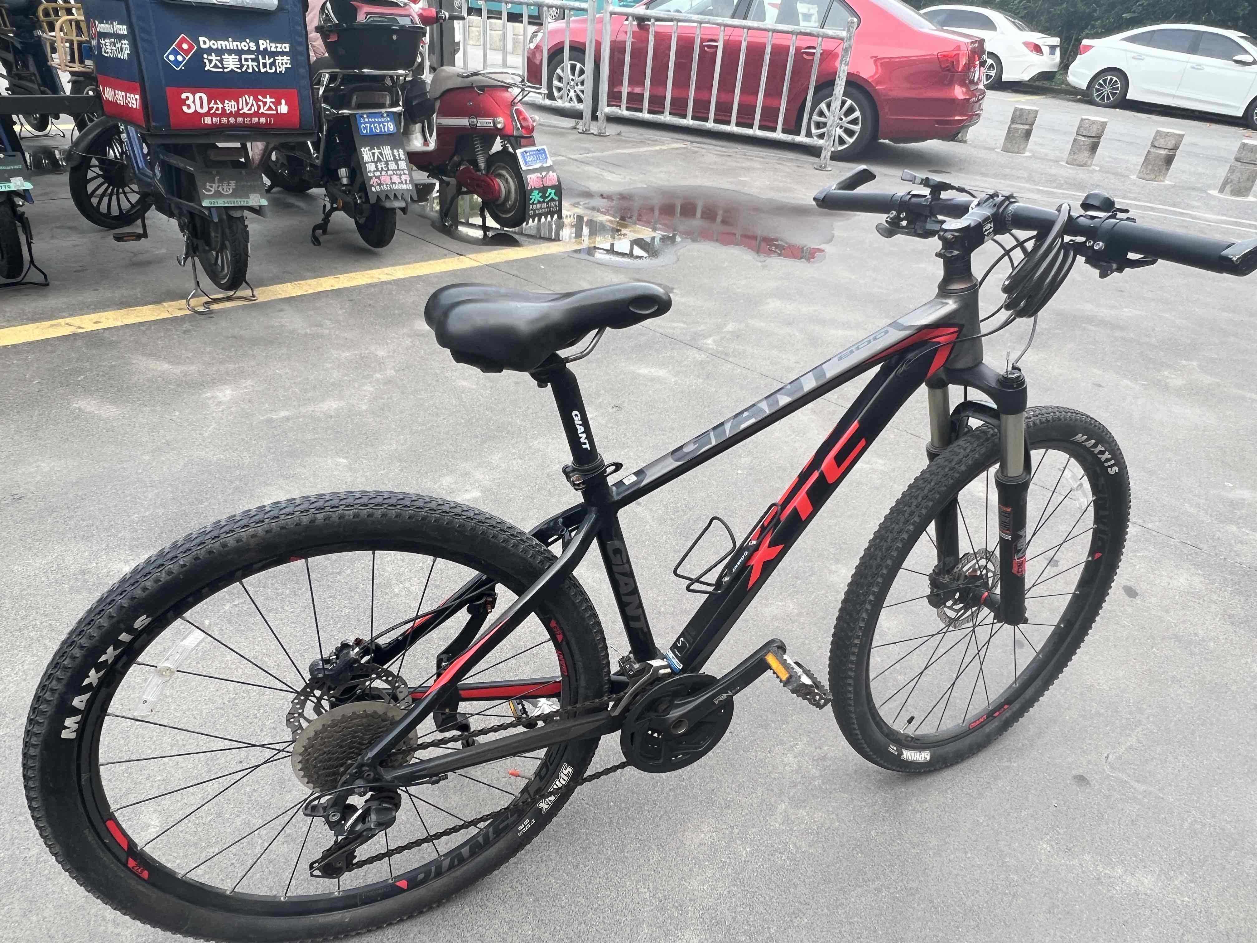 Giant xtc800 S 码黑红配色_2