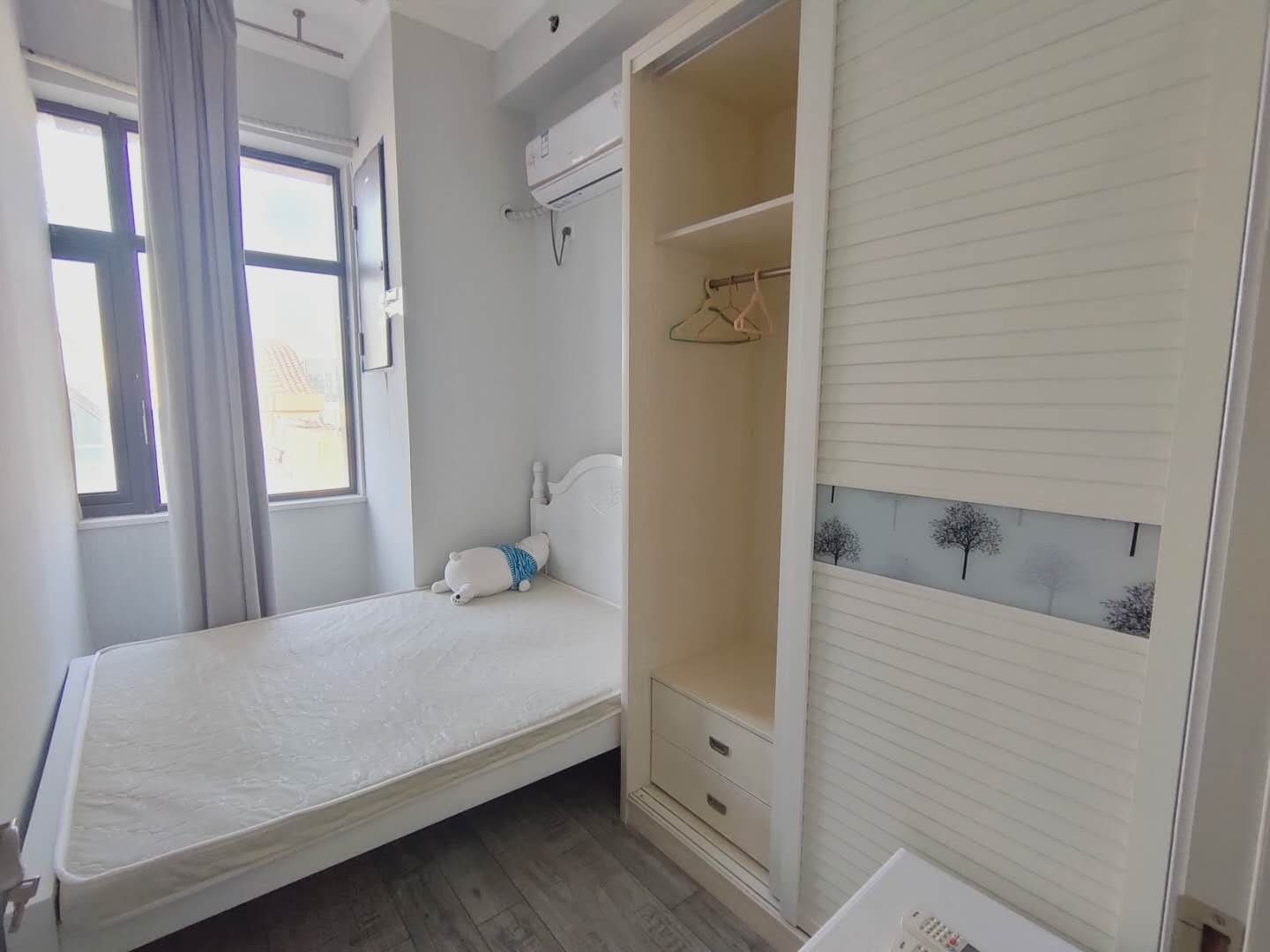 Hangzhou-Shangcheng-Cozy Home,Clean&Comfy,No Gender Limit,Hustle & Bustle,Chilled