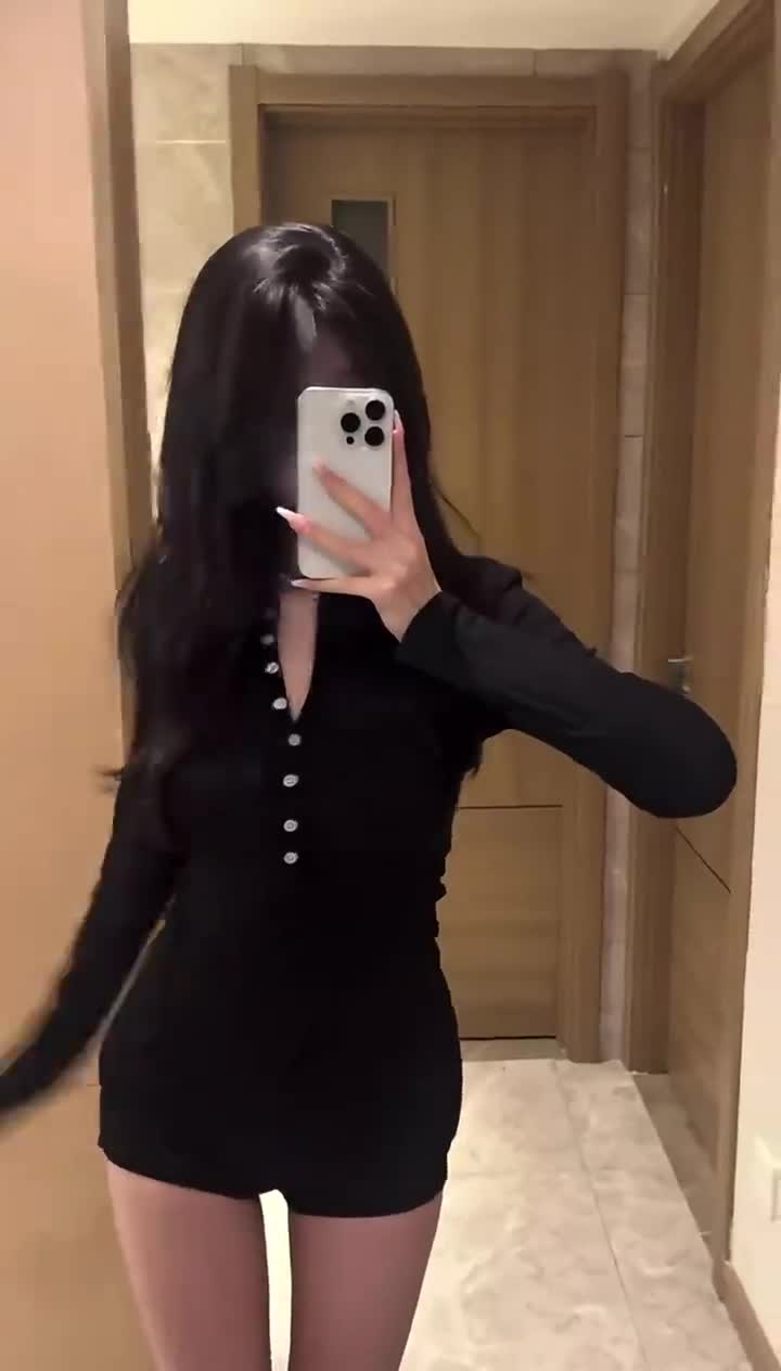 黑色是真的显瘦