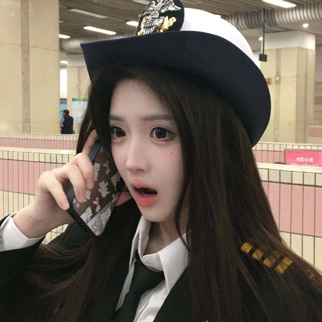 小C