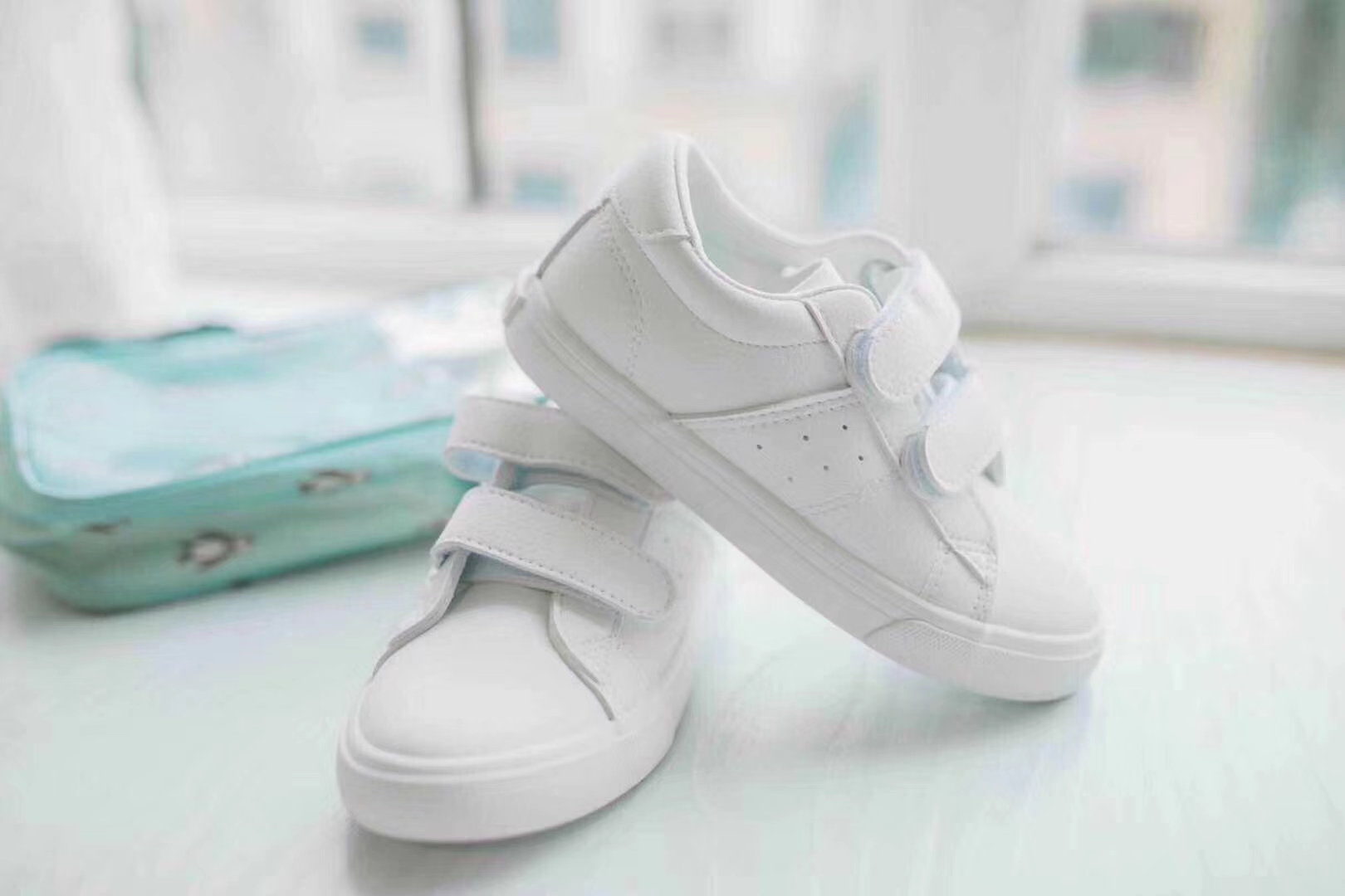 White Shoes 可亲子、可情侣小白鞋_3