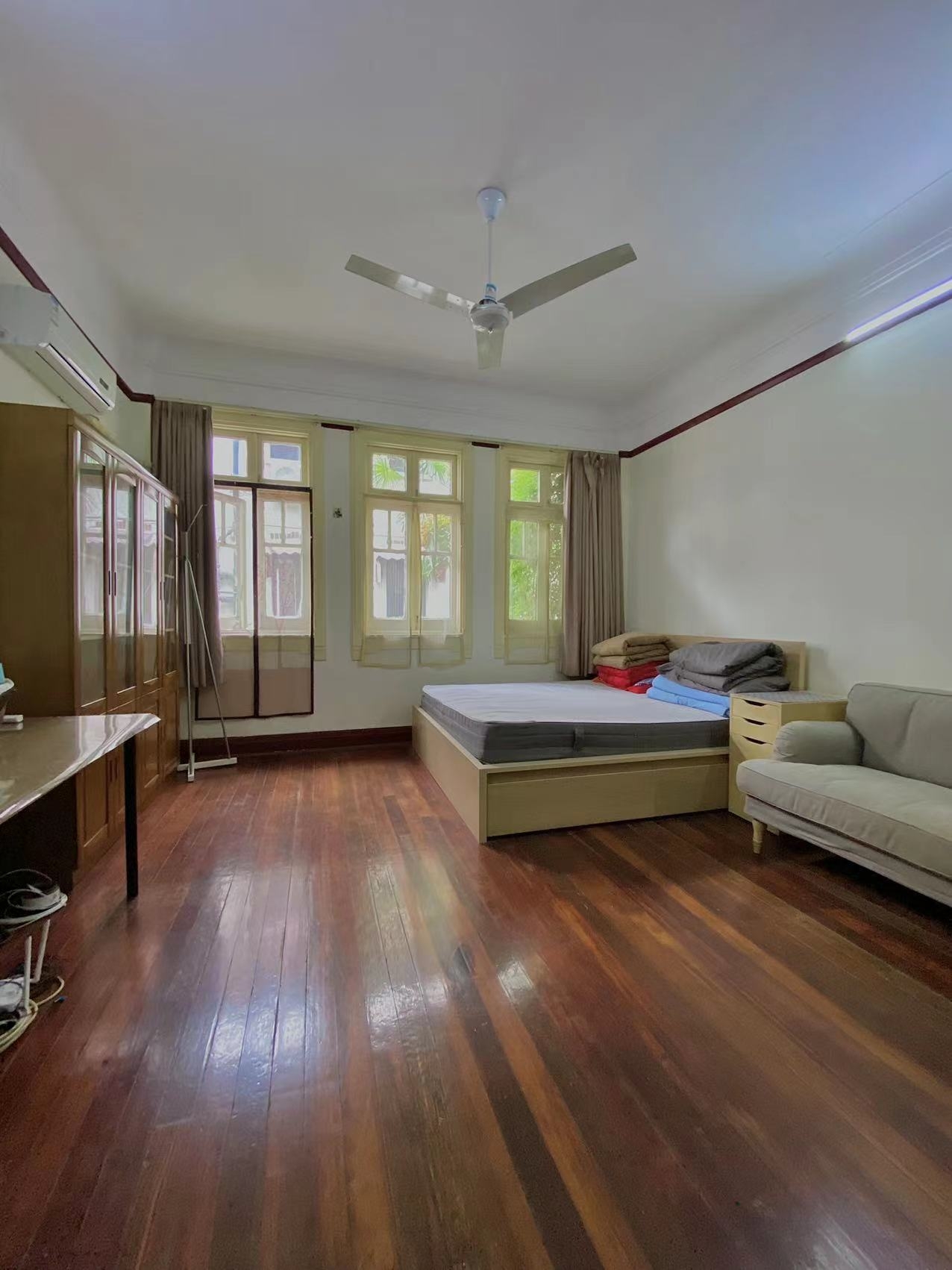 上海-静安-温馨小窝,干净治愈,不限性别,市井烟火气,老友记,慢时光,LGBTQ友好,宠物友好