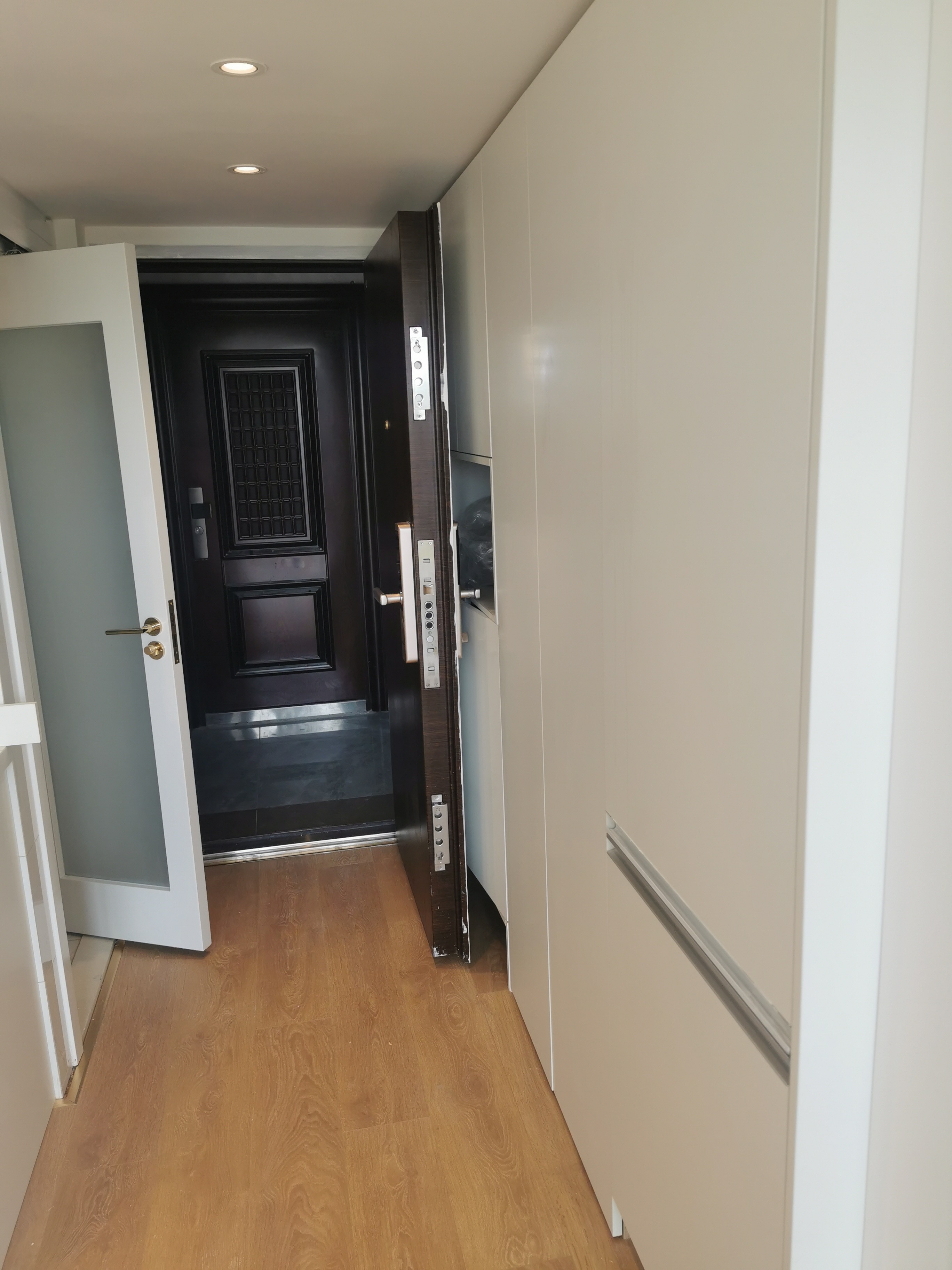 Shanghai-Pudong-Cozy Home,Clean&Comfy,No Gender Limit,Hustle & Bustle,“Friends”,Chilled,LGBTQ Friendly