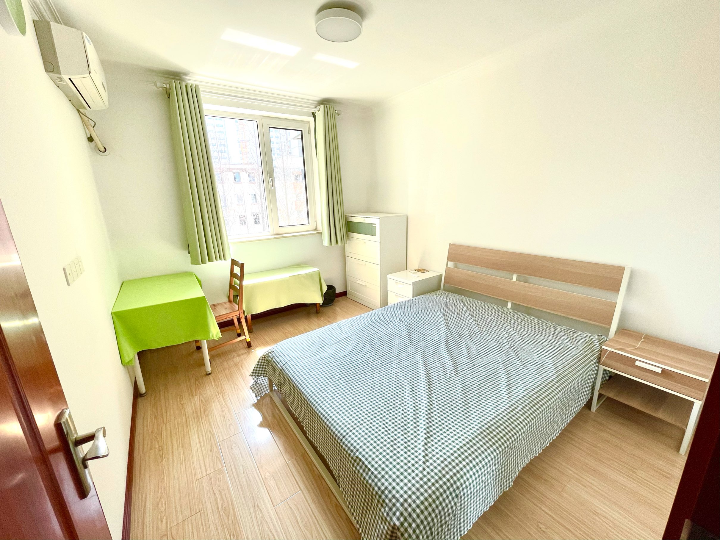 ShanghaiPutuoLong TermSingle Apartment