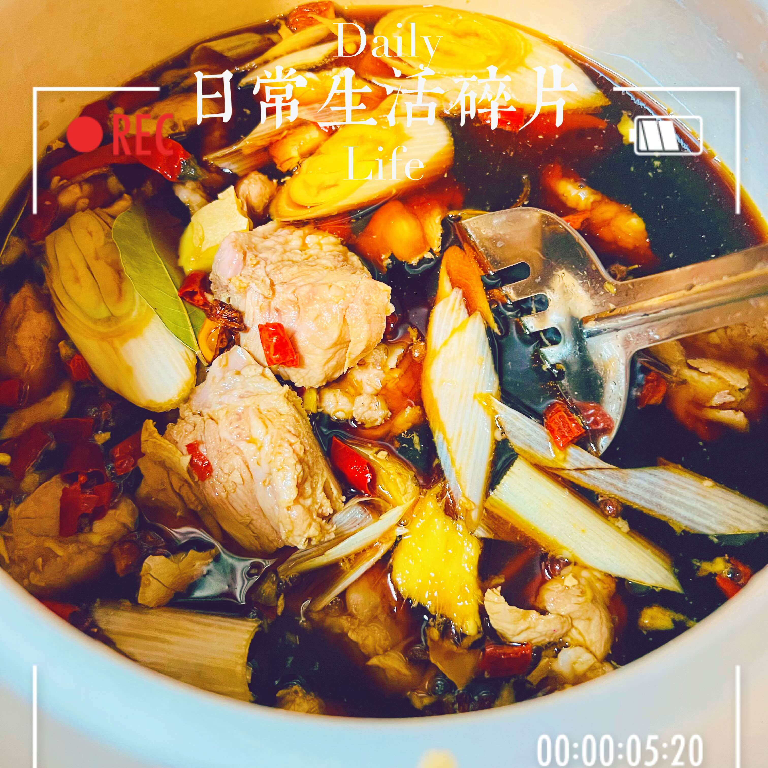 晚餐🥣吊一锅高汤，大酱排骨。来一份炸酱面。_3