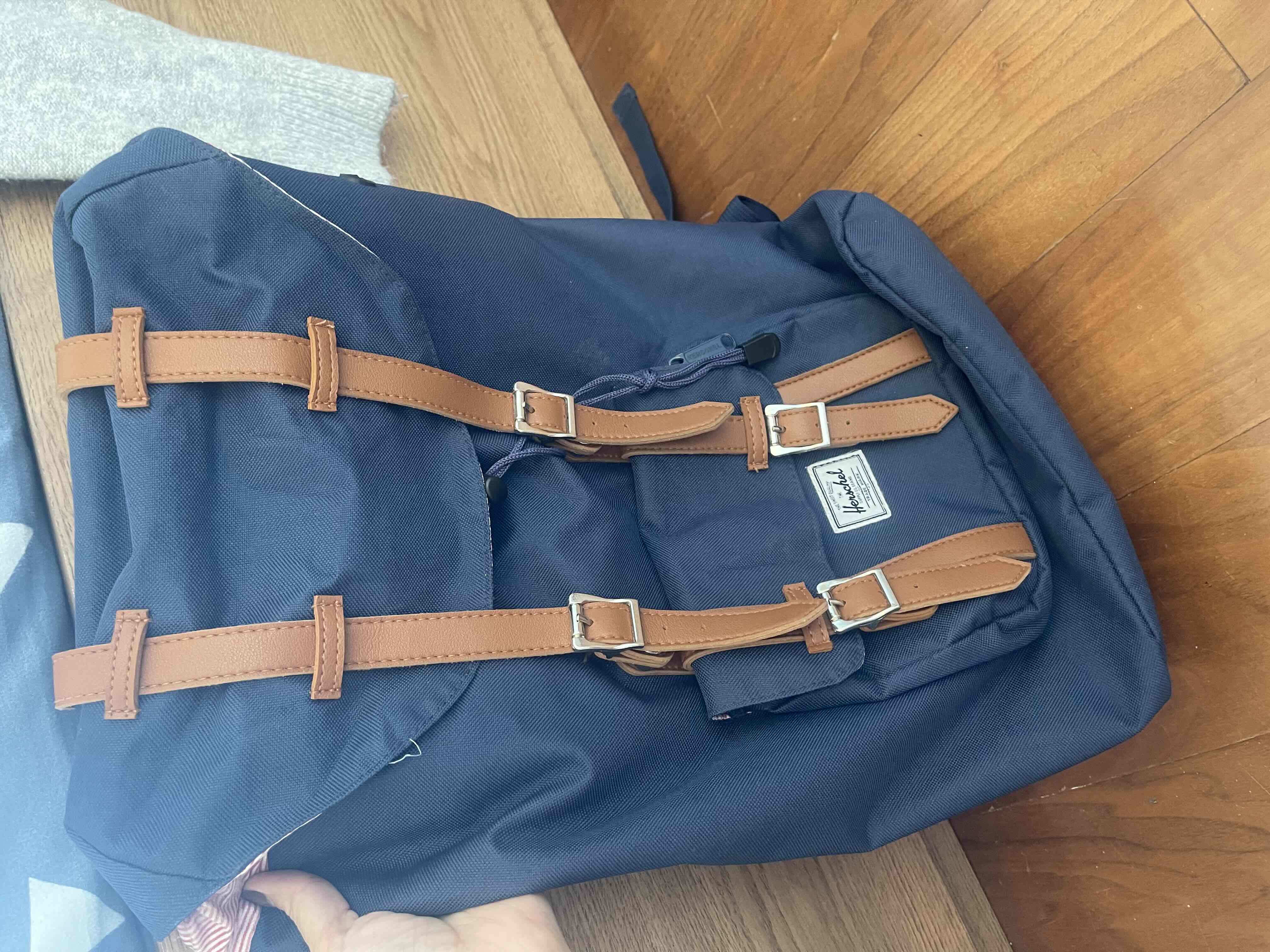 Herschel backpack _3