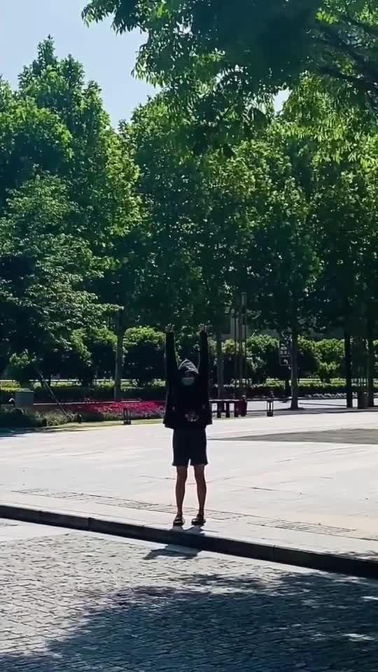 解封后你们第一件事去做了什么？
