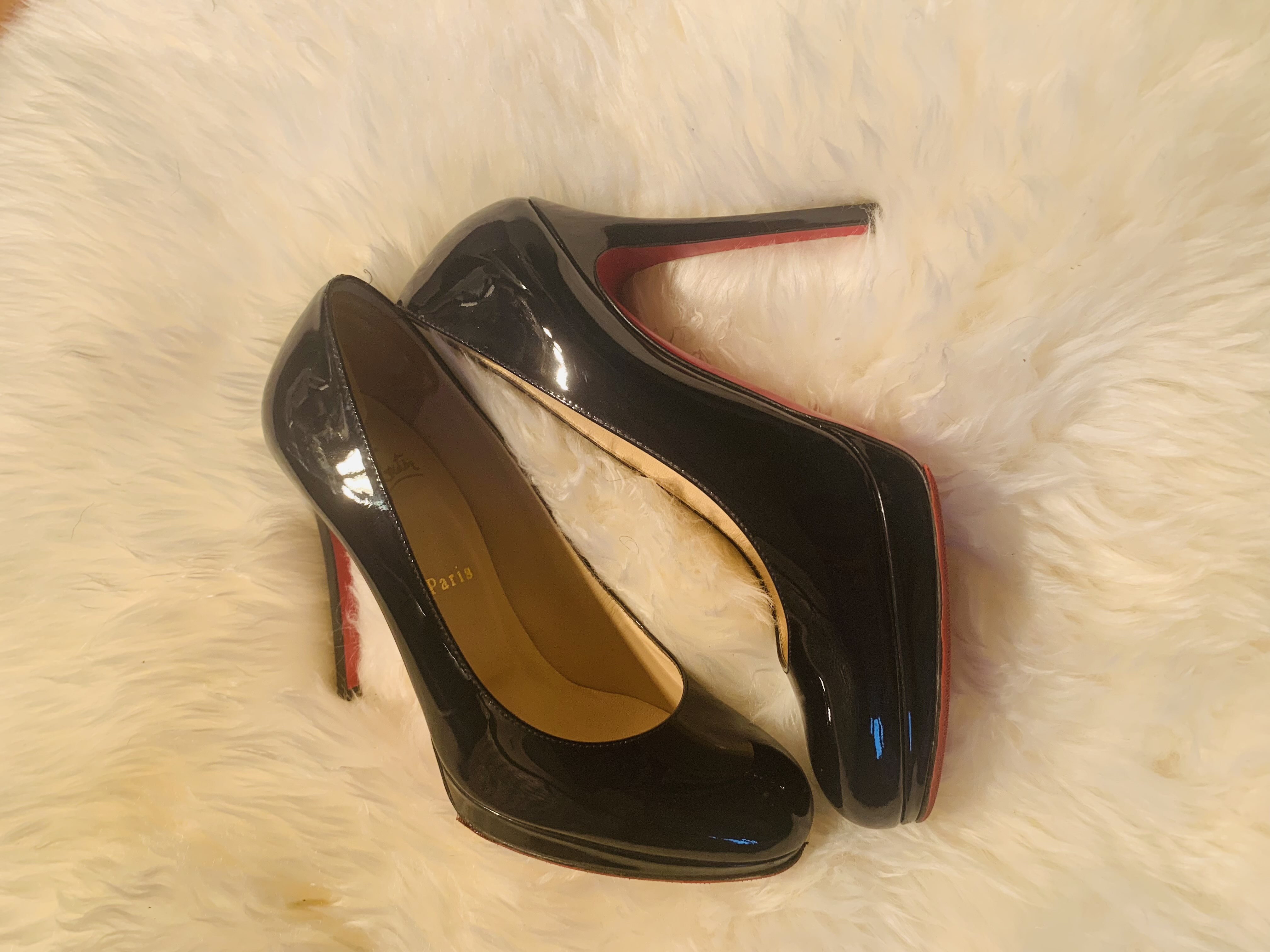 路铂廷CL红底鞋经典通勤款（ Christian Louboutin）_4