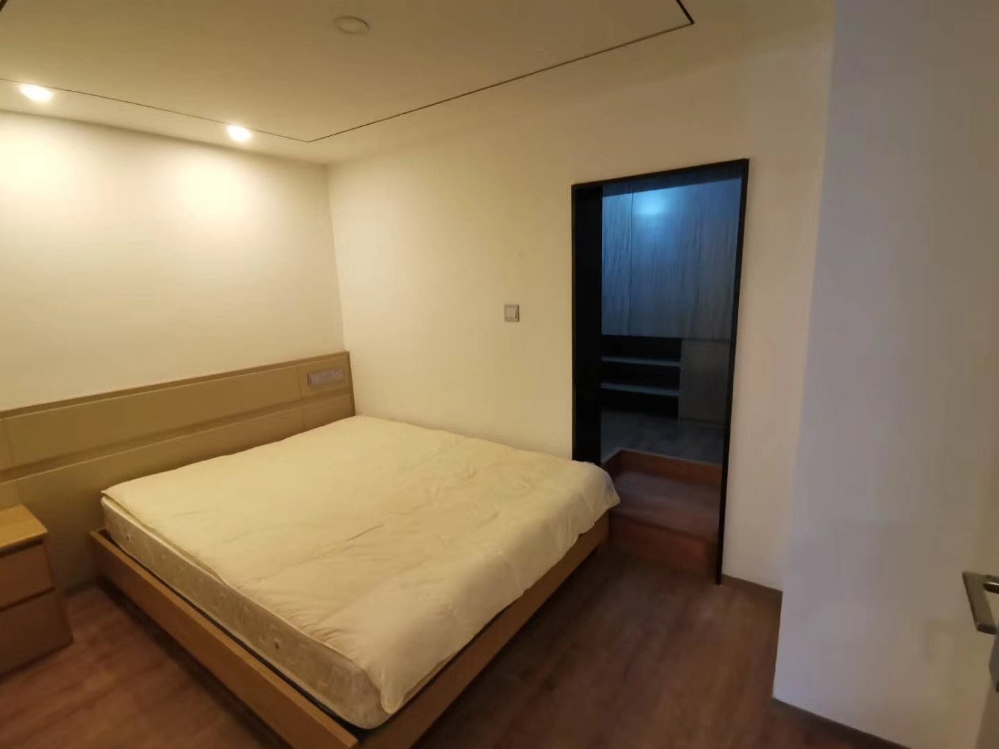 Hangzhou-Binjiang-Cozy Home,Clean&Comfy,No Gender Limit,Hustle & Bustle,Chilled,Pet Friendly