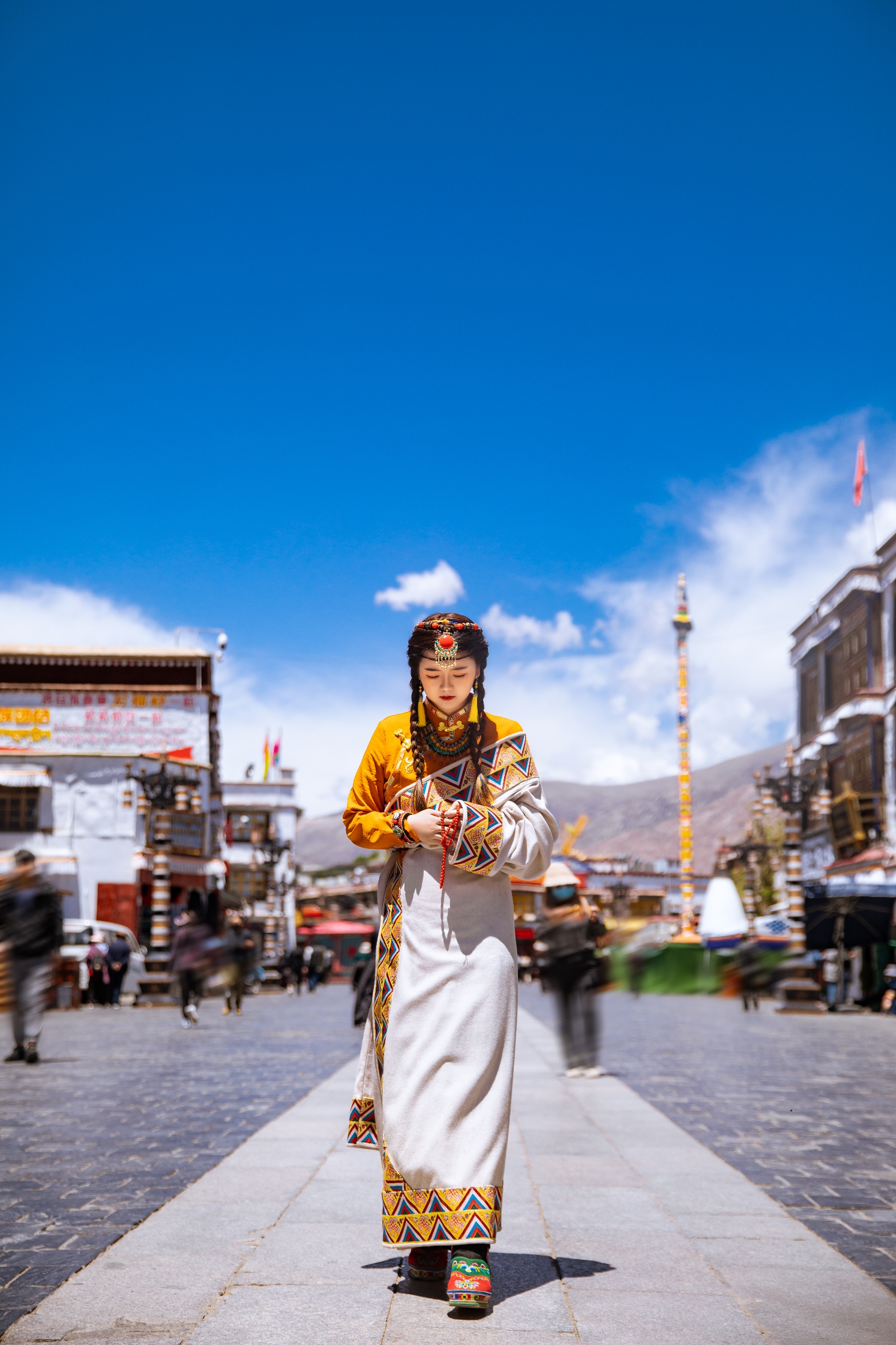 丽江到乌鲁木齐 房车自驾 计划在云南玩几