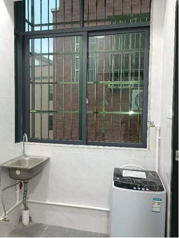 Dongguan-Dalang-Cozy Home,Clean&Comfy,No Gender Limit,Hustle & Bustle