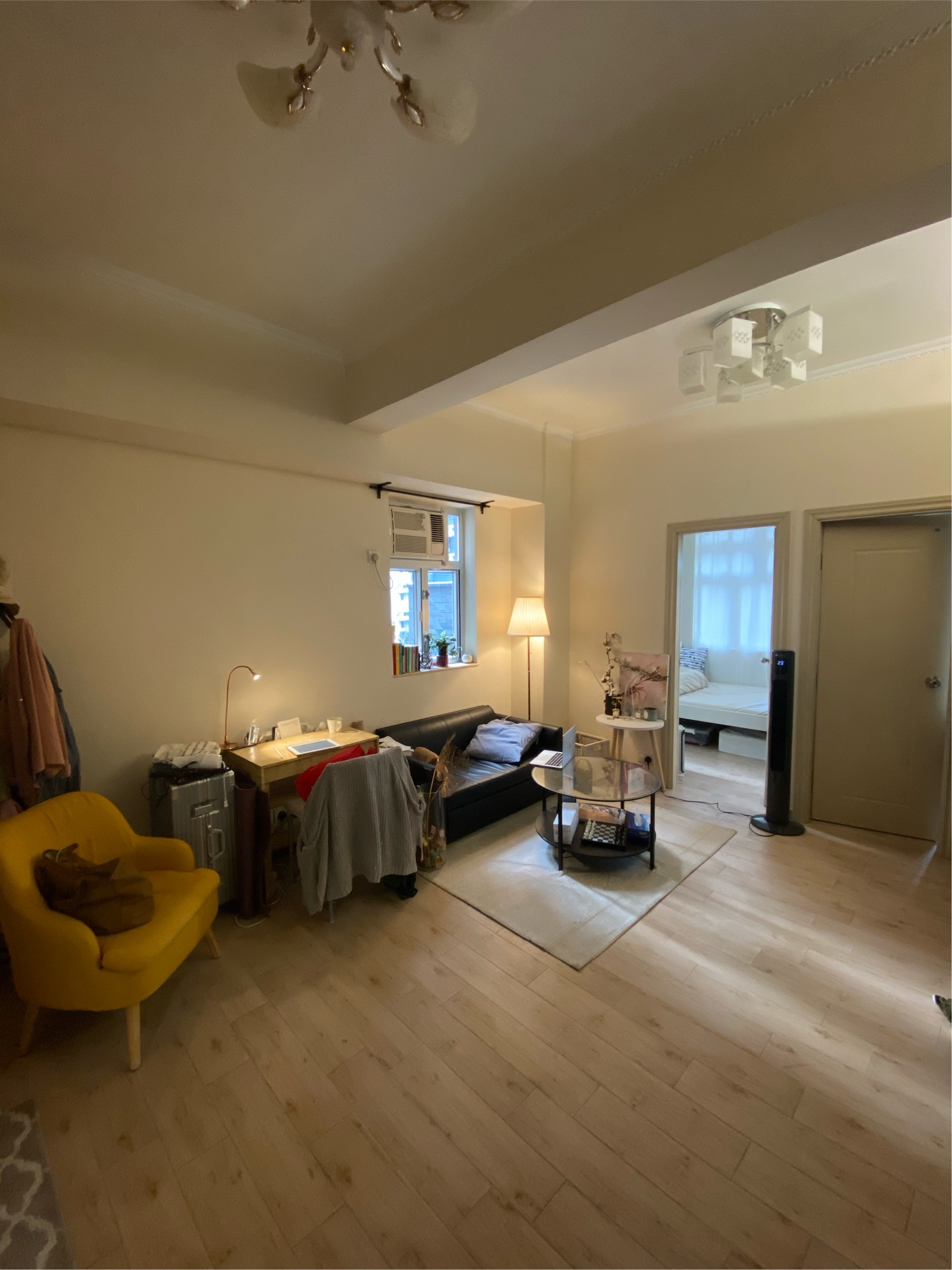 Hong KongHong Kong IslandSeeking FlatmateShort TermLong & Short