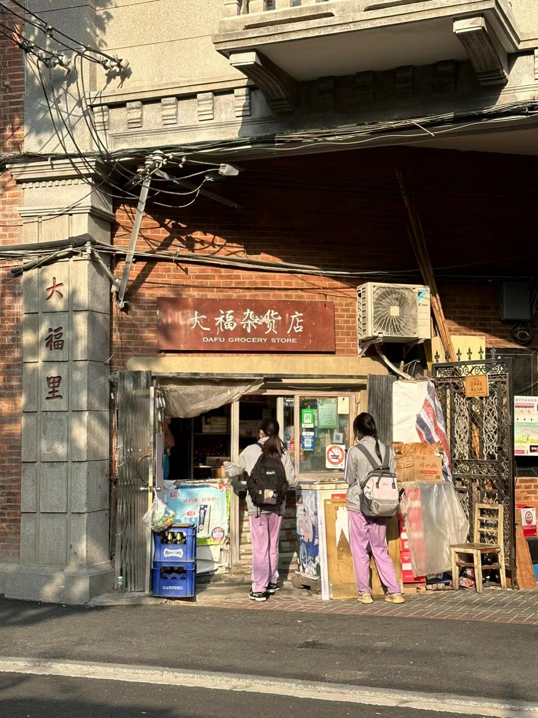 梧桐树下，海派风情，老上海，烟火气_3