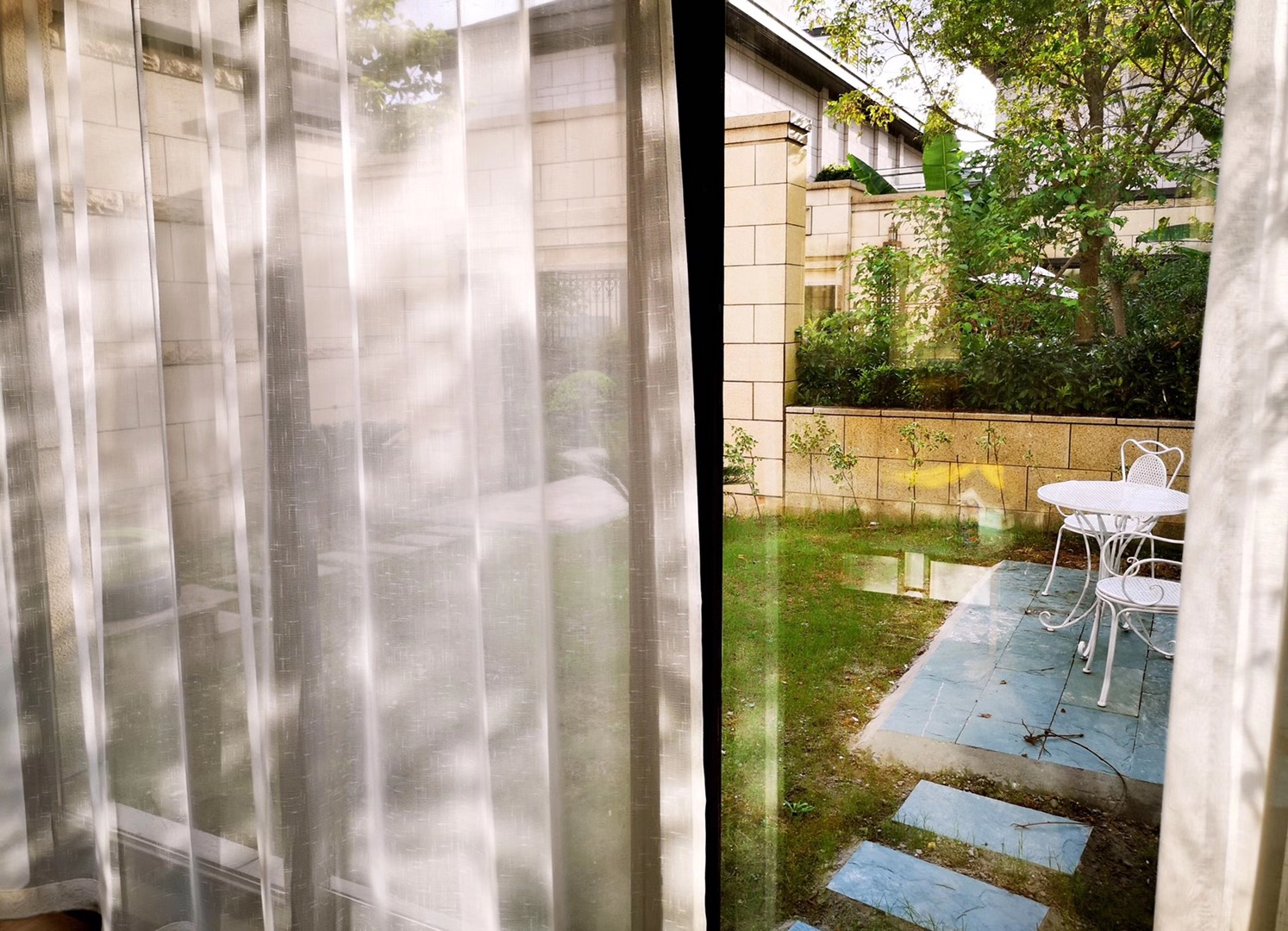 一个只允许单身居住地｜Single Only_1