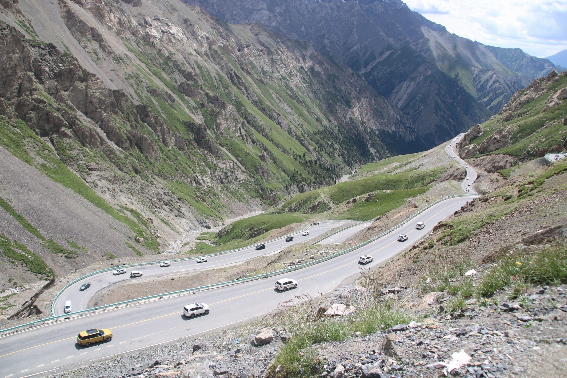 六月，新疆毕业旅行  房车组队 车捡人 _4