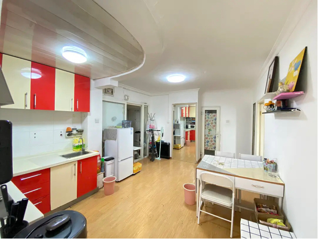 Beijing-Chaoyang-Shared Apartment,Replacement,Seeking Flatmate,LGBTQ Friendly