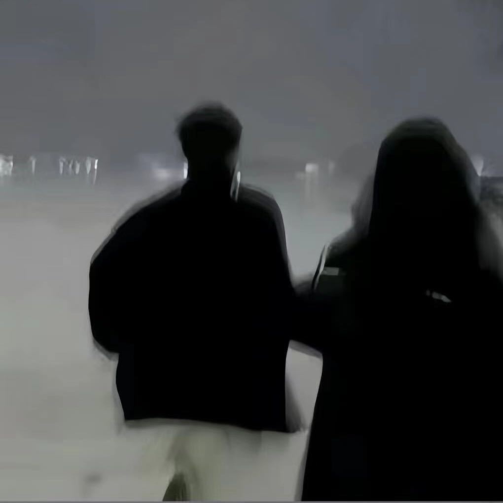 及予.
