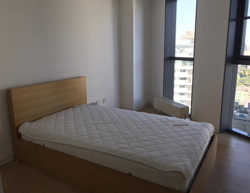 Beijing-Chaoyang-2 bedrooms,Sanlitun,Single Apartment