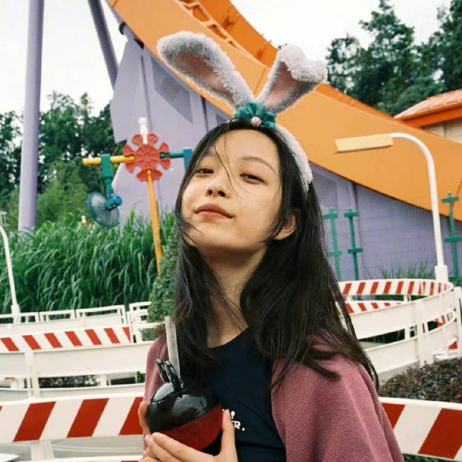 爱探险的大耳兔