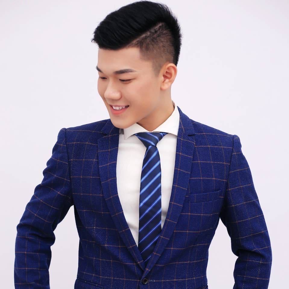 Eason 梨子老师🍐