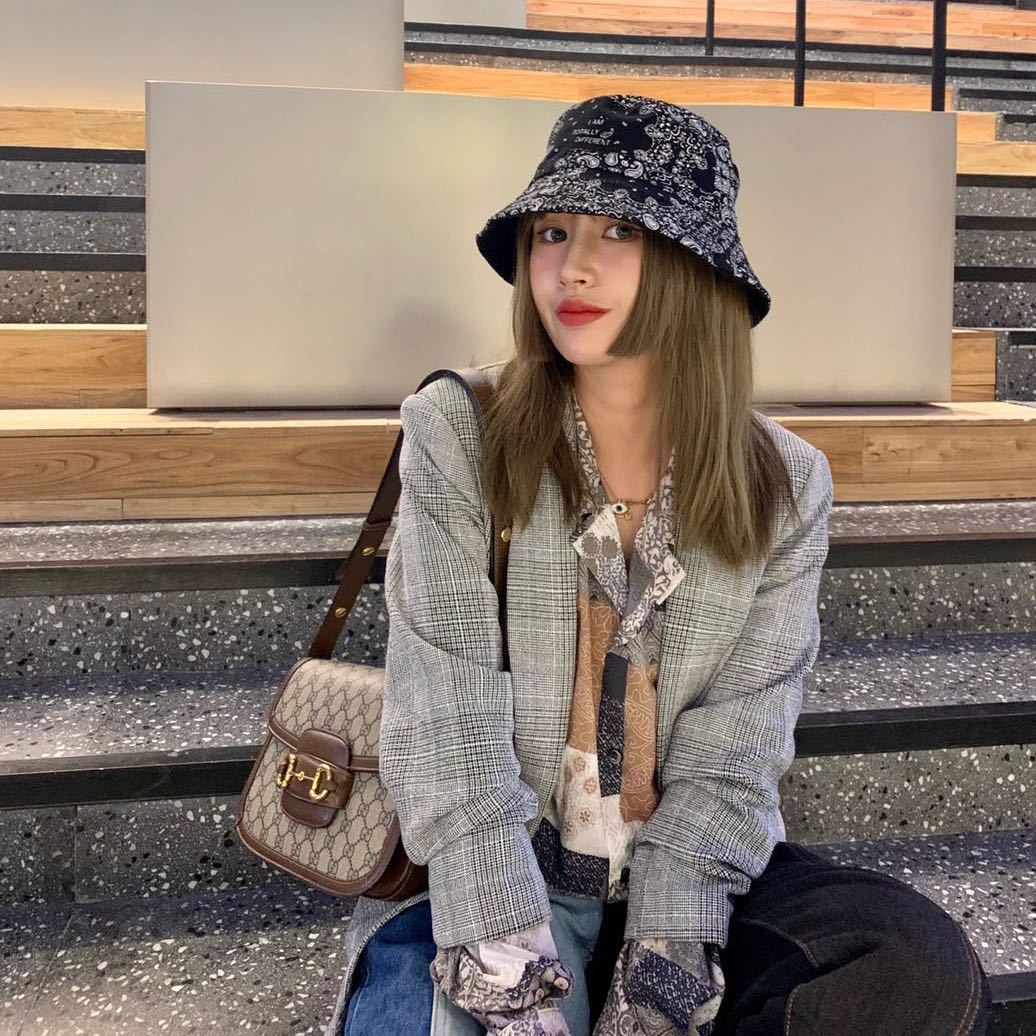 吉普赛姑娘 🌺