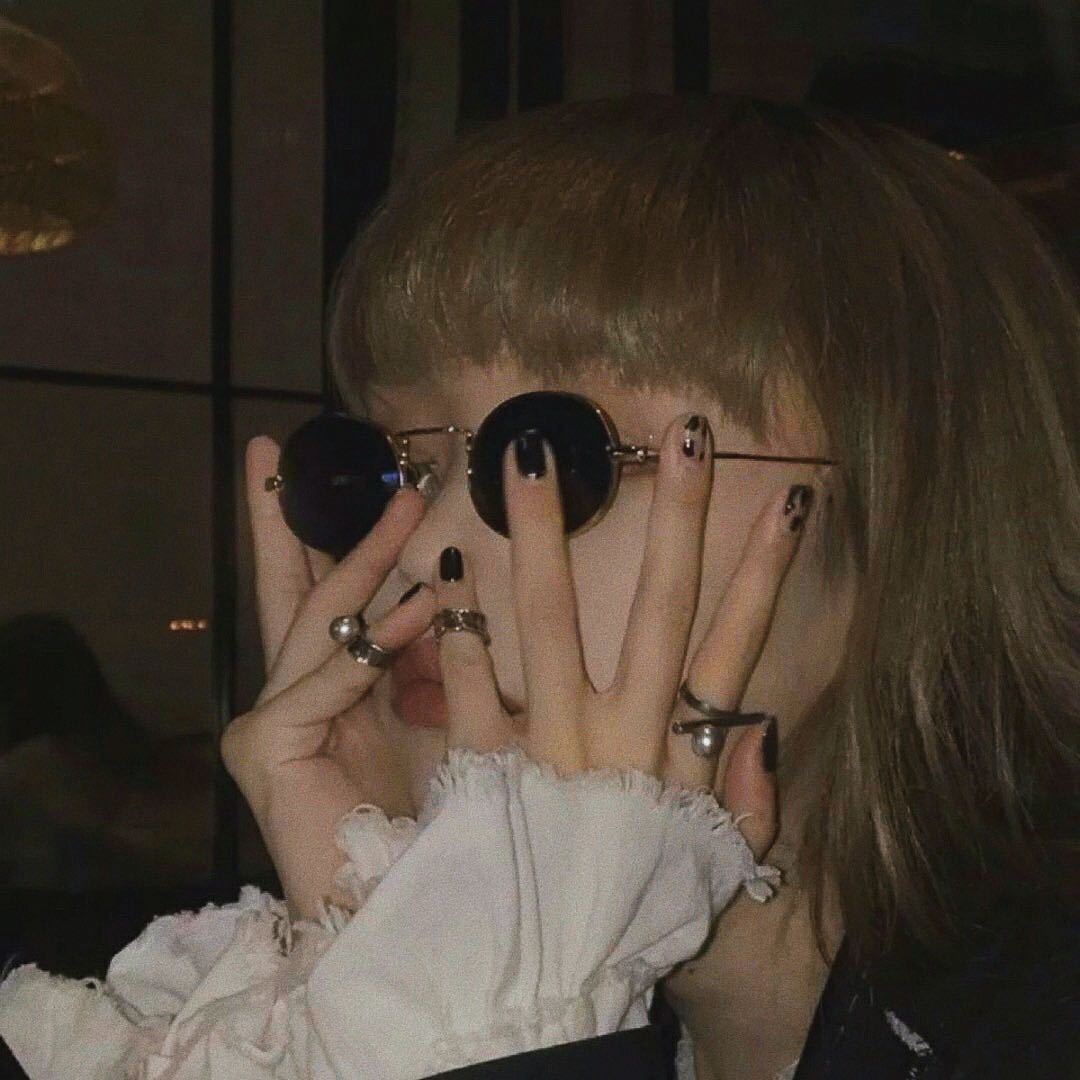 Y.