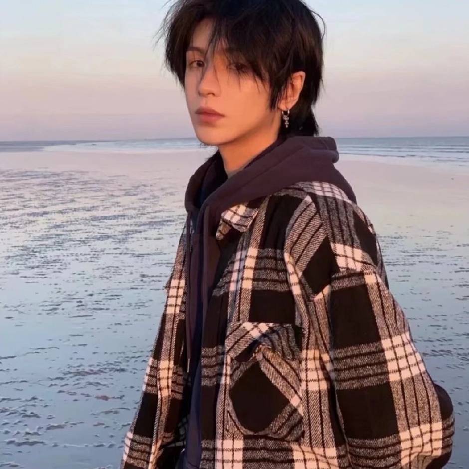 HUI