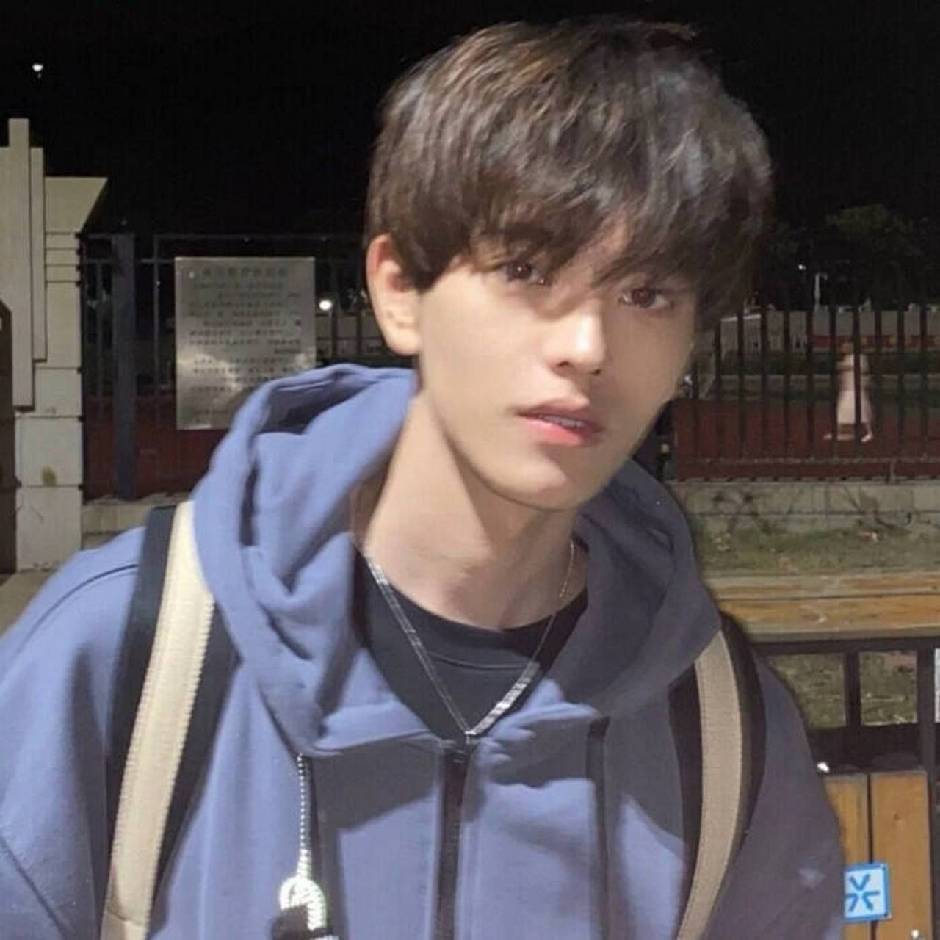 噻晓曦