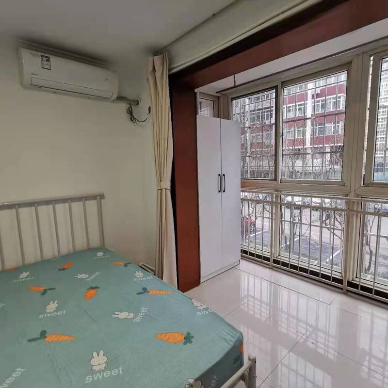 Beijing-Dongcheng-Long term,Seeking Flatmate,Shared Apartment