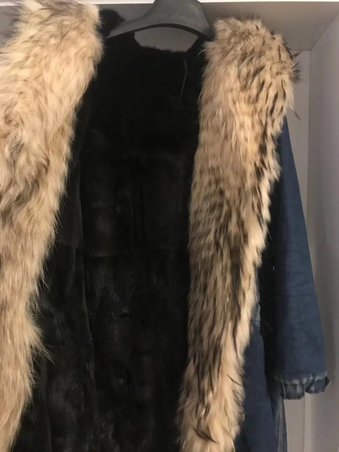 Mink furcoat with Fox hood _2