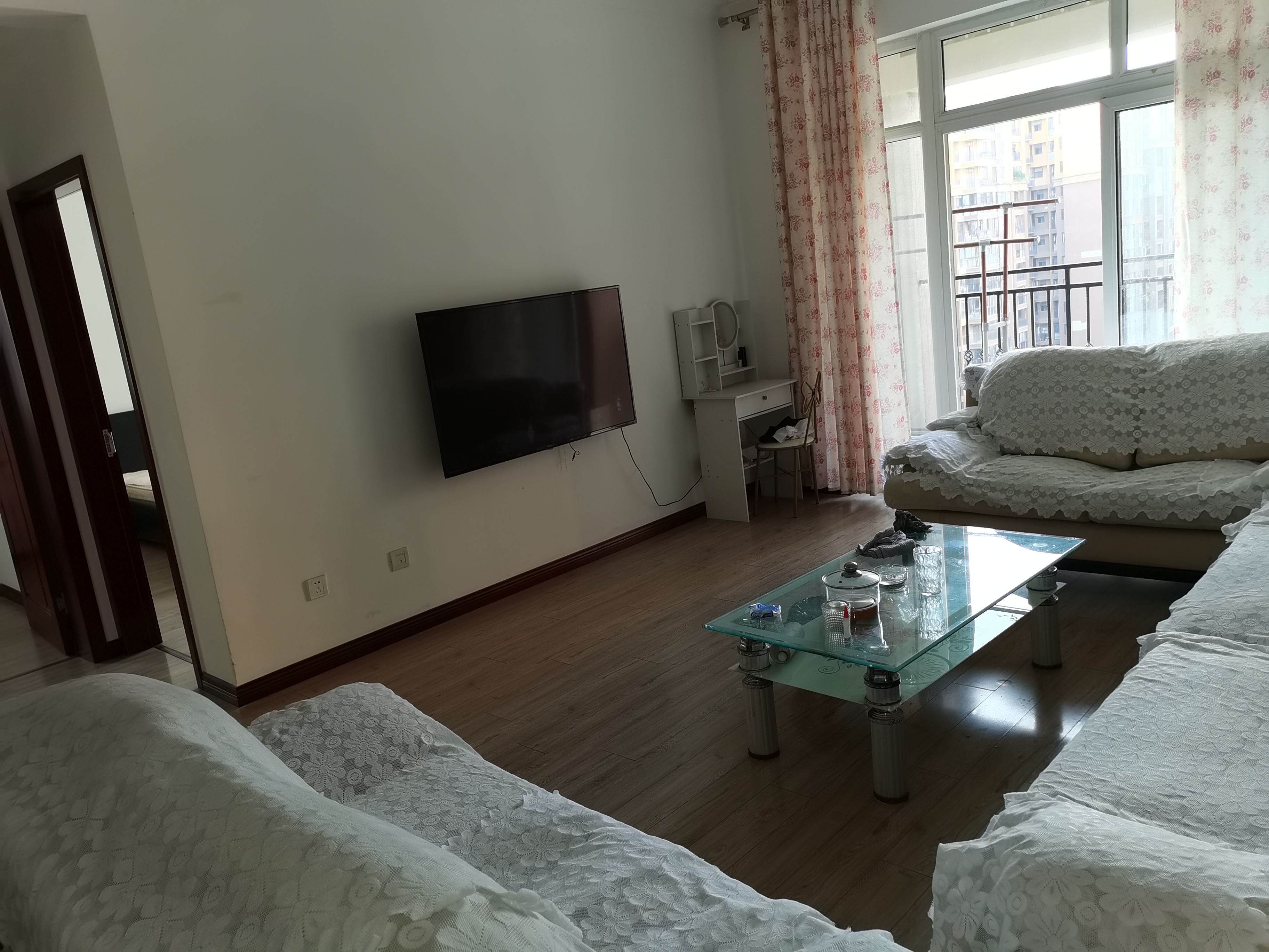 Chengdu-Wenjiang-宽敞通透阳光房